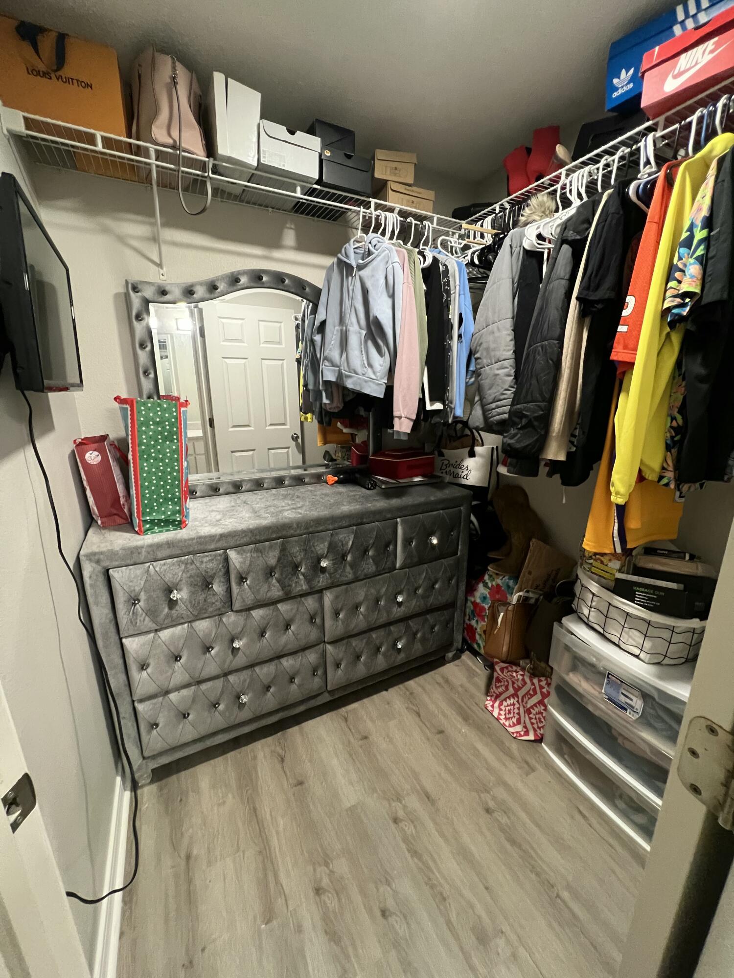 CREETWOOD PLACE - Residential