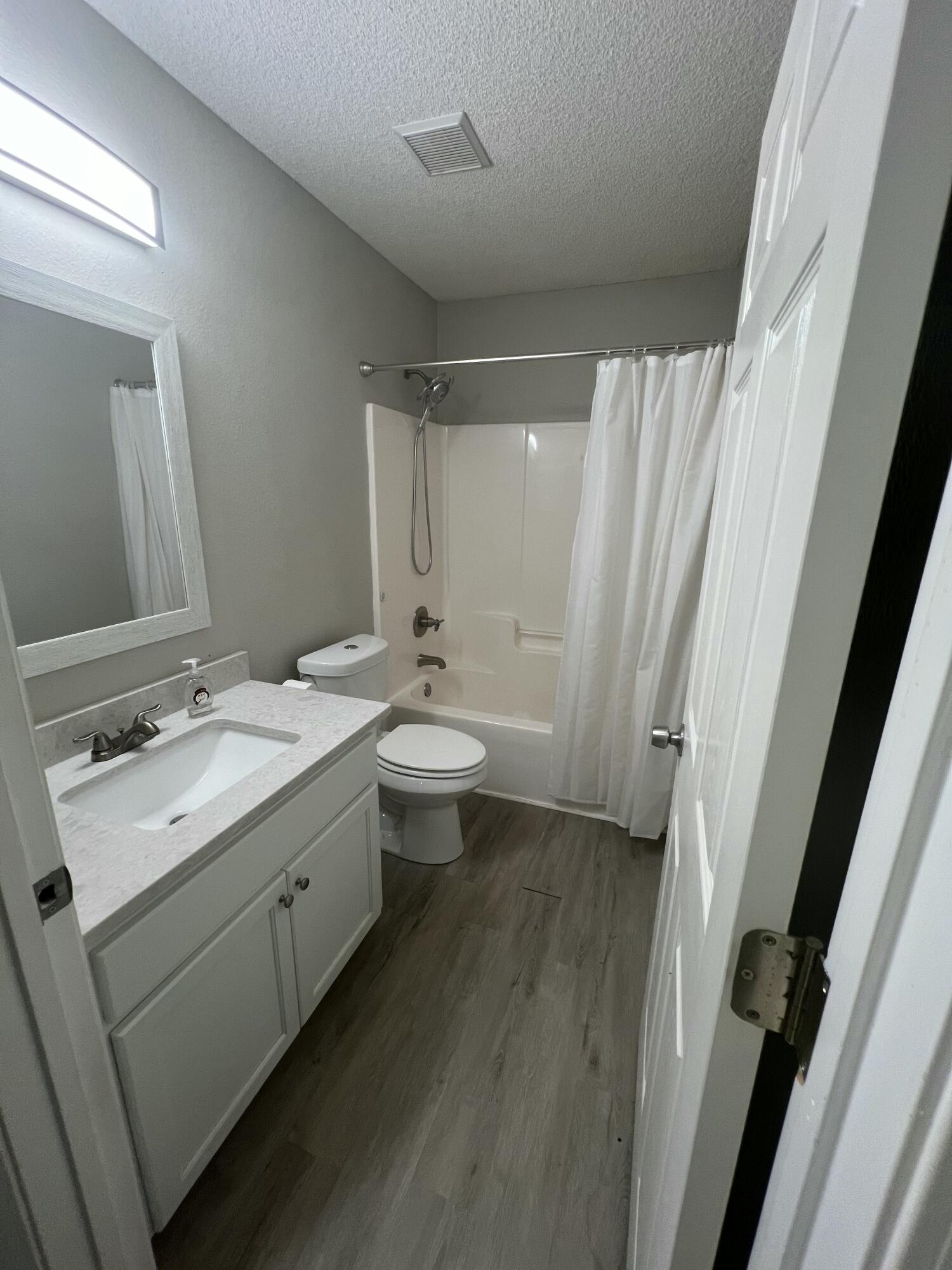 CREETWOOD PLACE - Residential