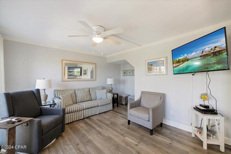 PINNACLE PORT - Residential