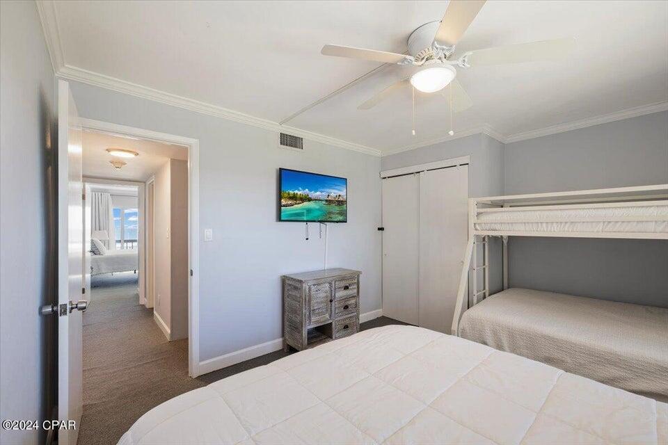 PINNACLE PORT - Residential