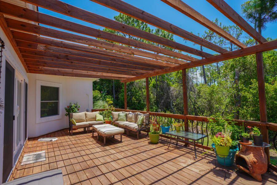 Emerald Lakes - Residential