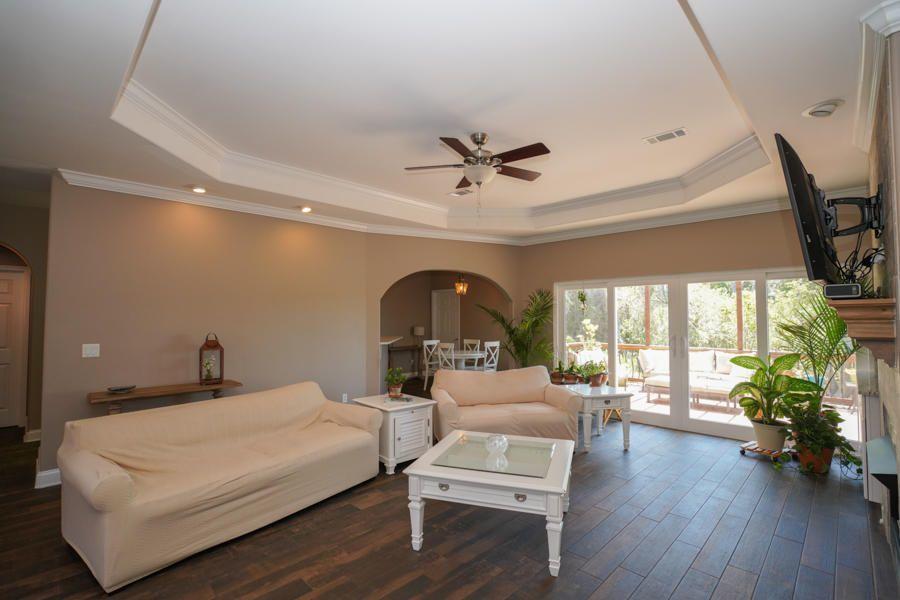 Emerald Lakes - Residential