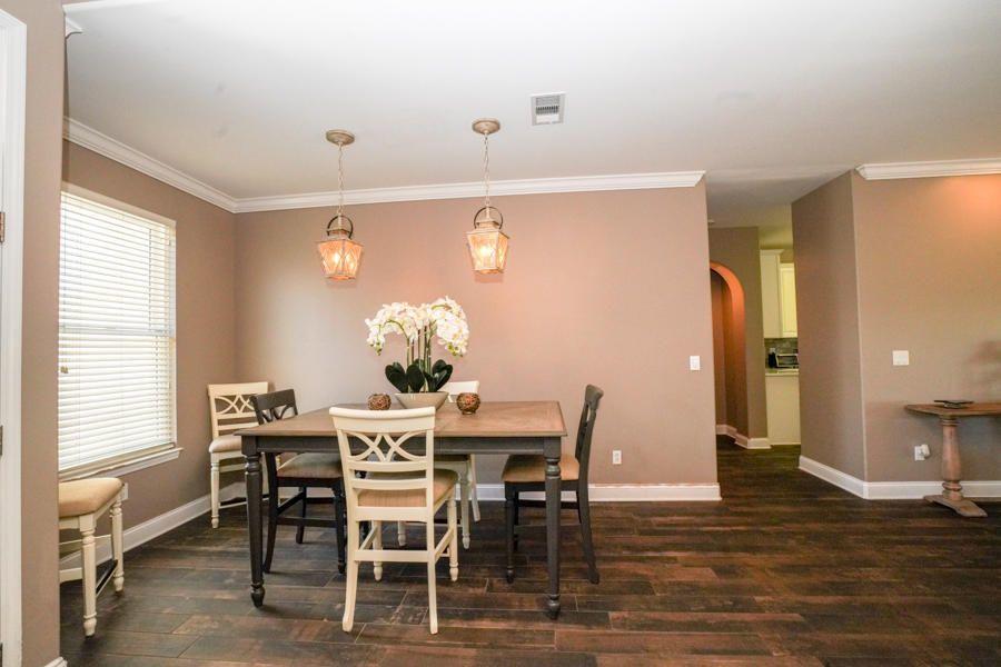 Emerald Lakes - Residential