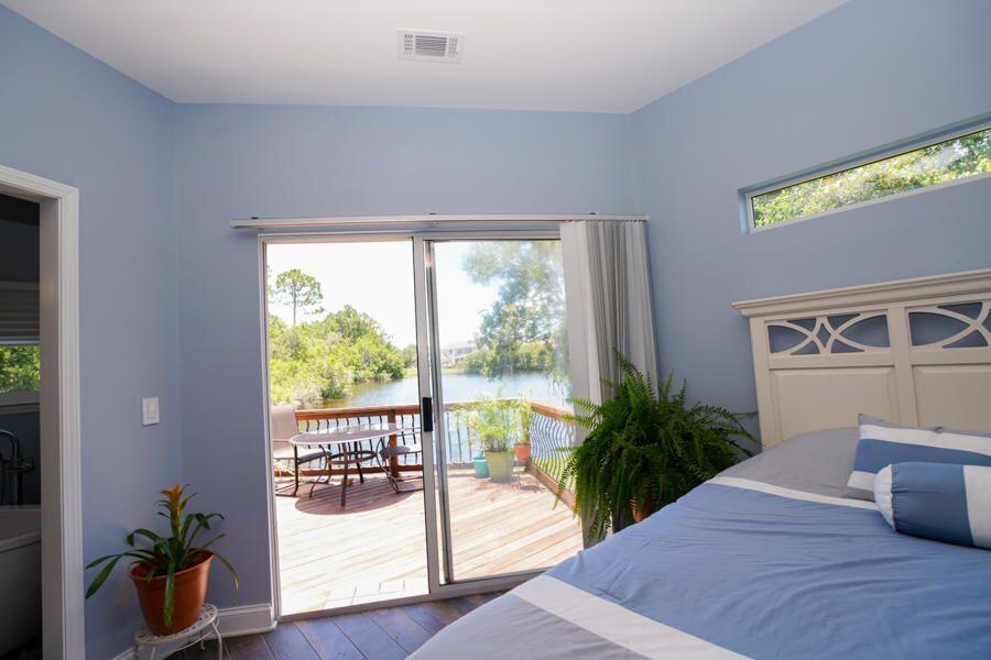 Emerald Lakes - Residential