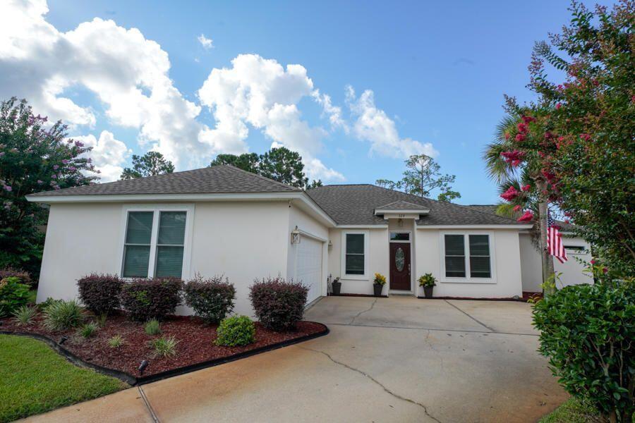 Emerald Lakes - Residential