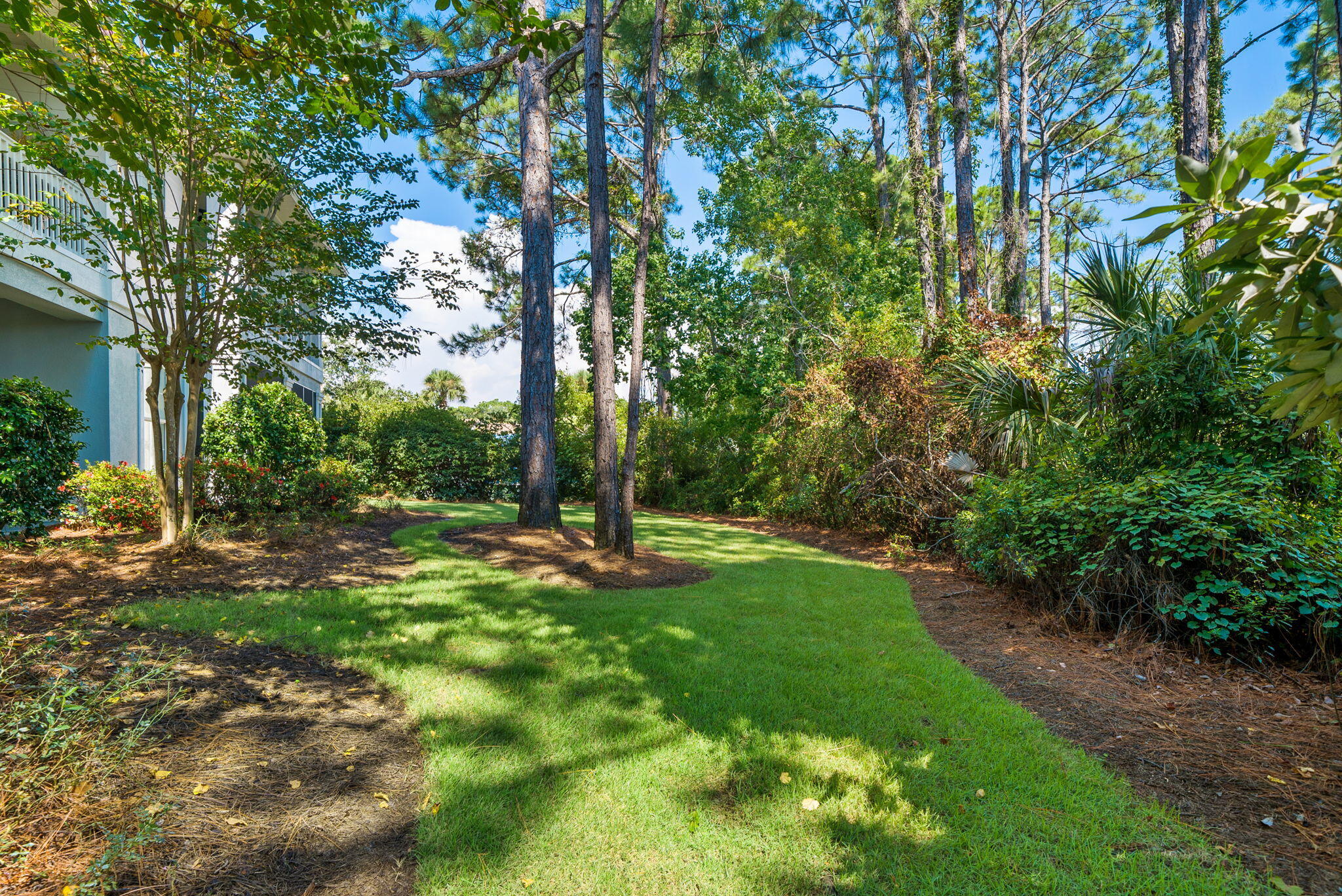 CRYSTAL COVE - Residential