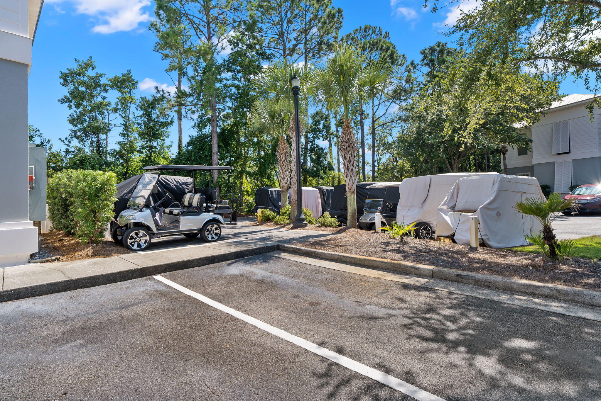 CRYSTAL COVE - Residential