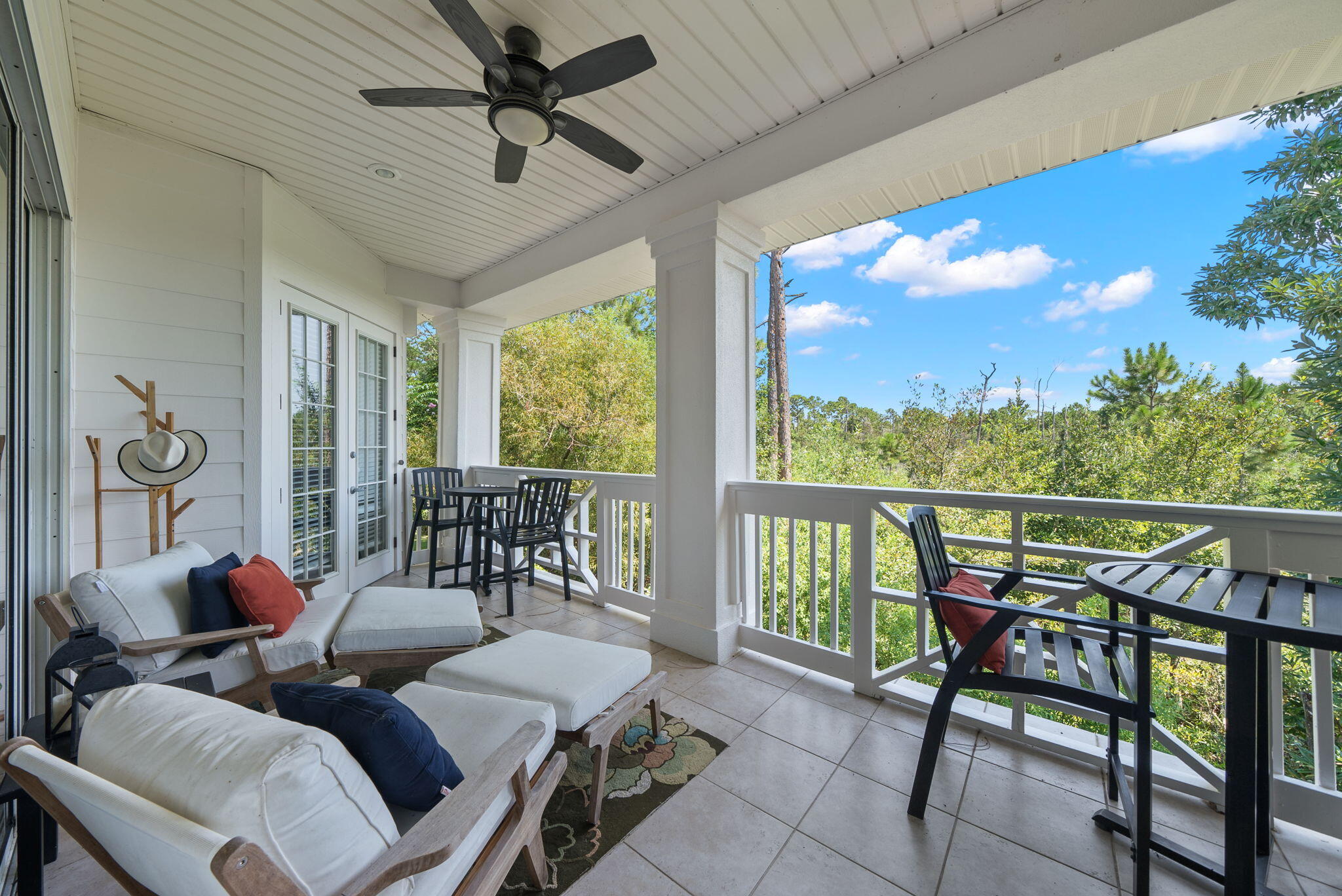 CRYSTAL COVE - Residential