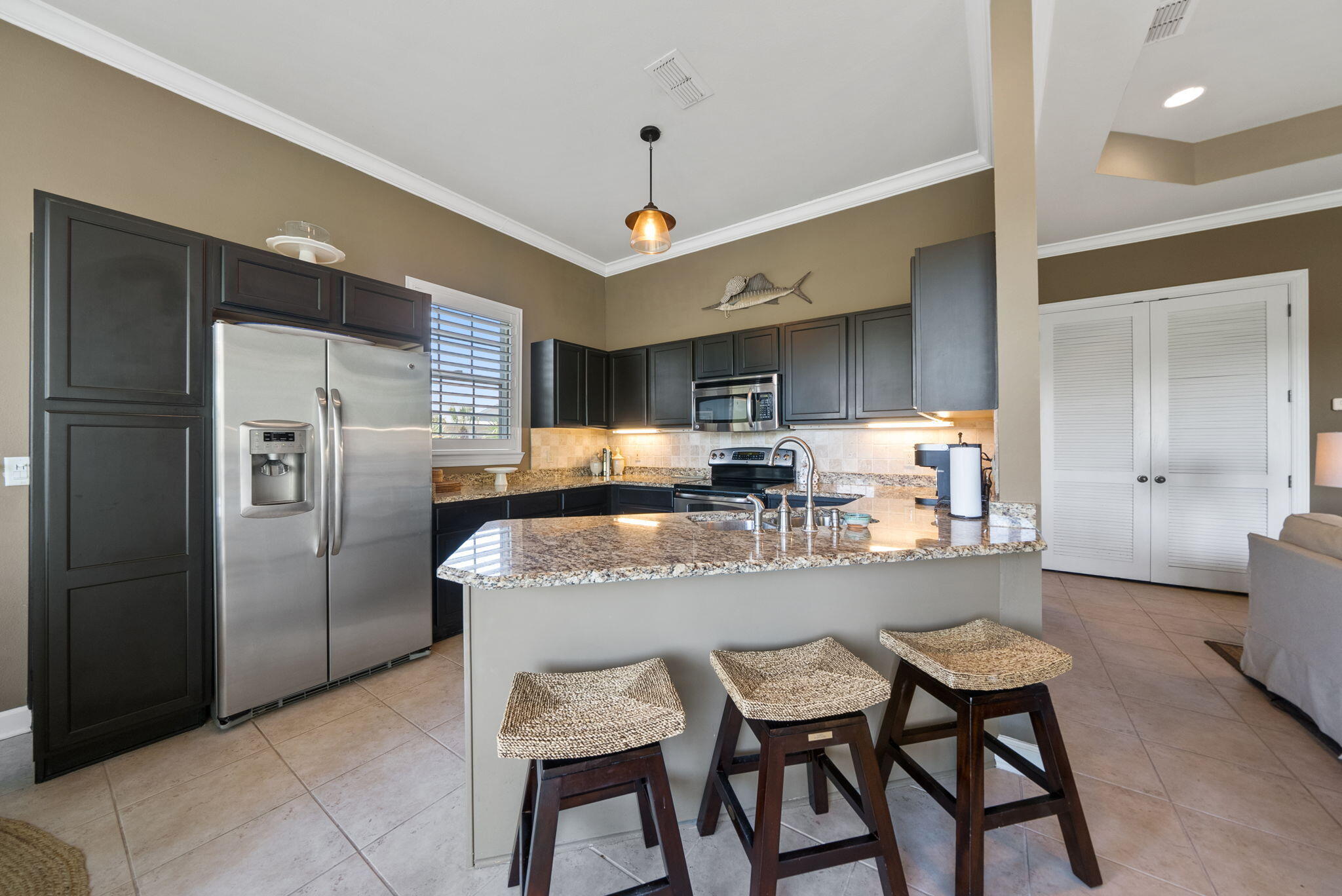 CRYSTAL COVE - Residential