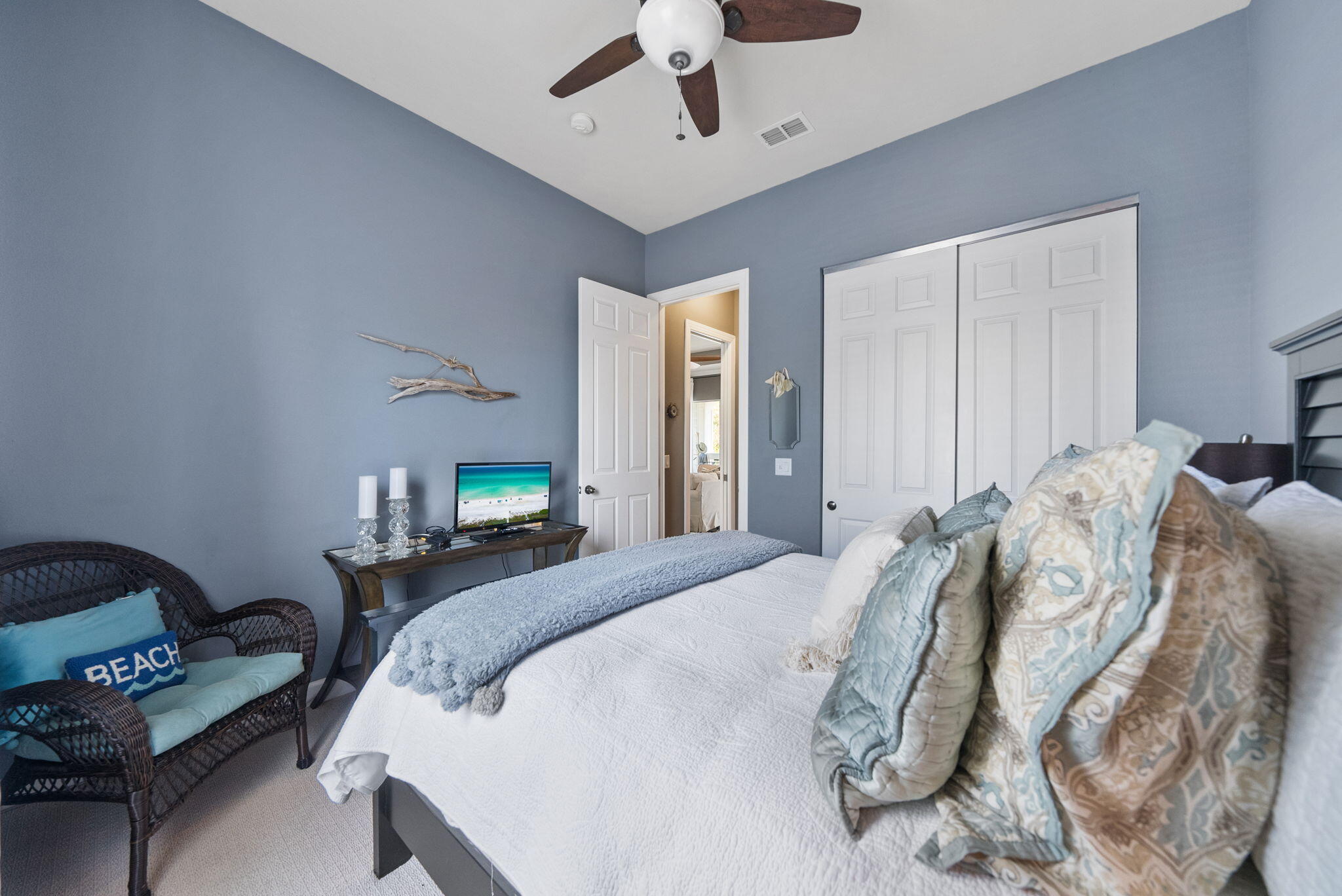 CRYSTAL COVE - Residential