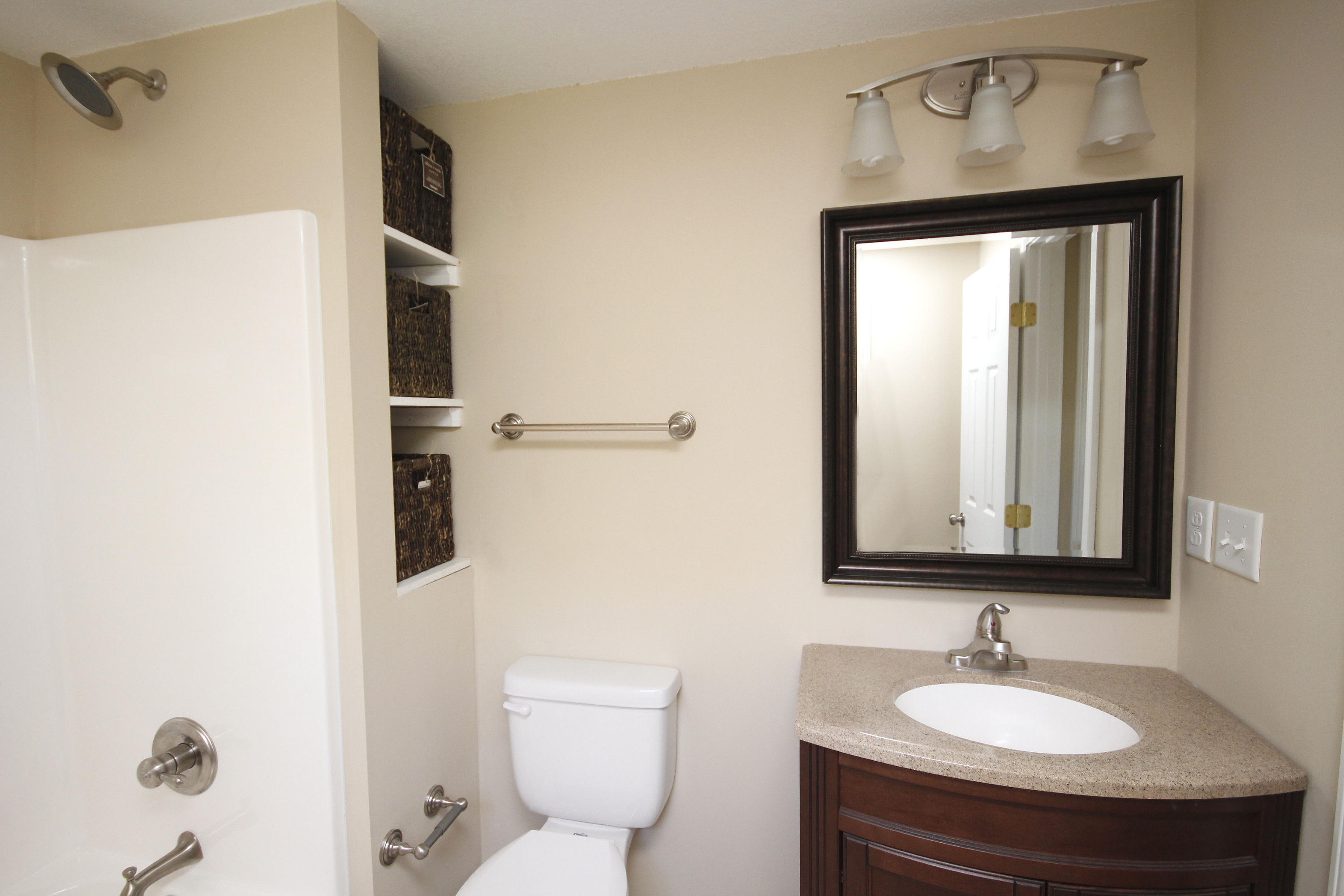 SCHOOLVIEW - Residential