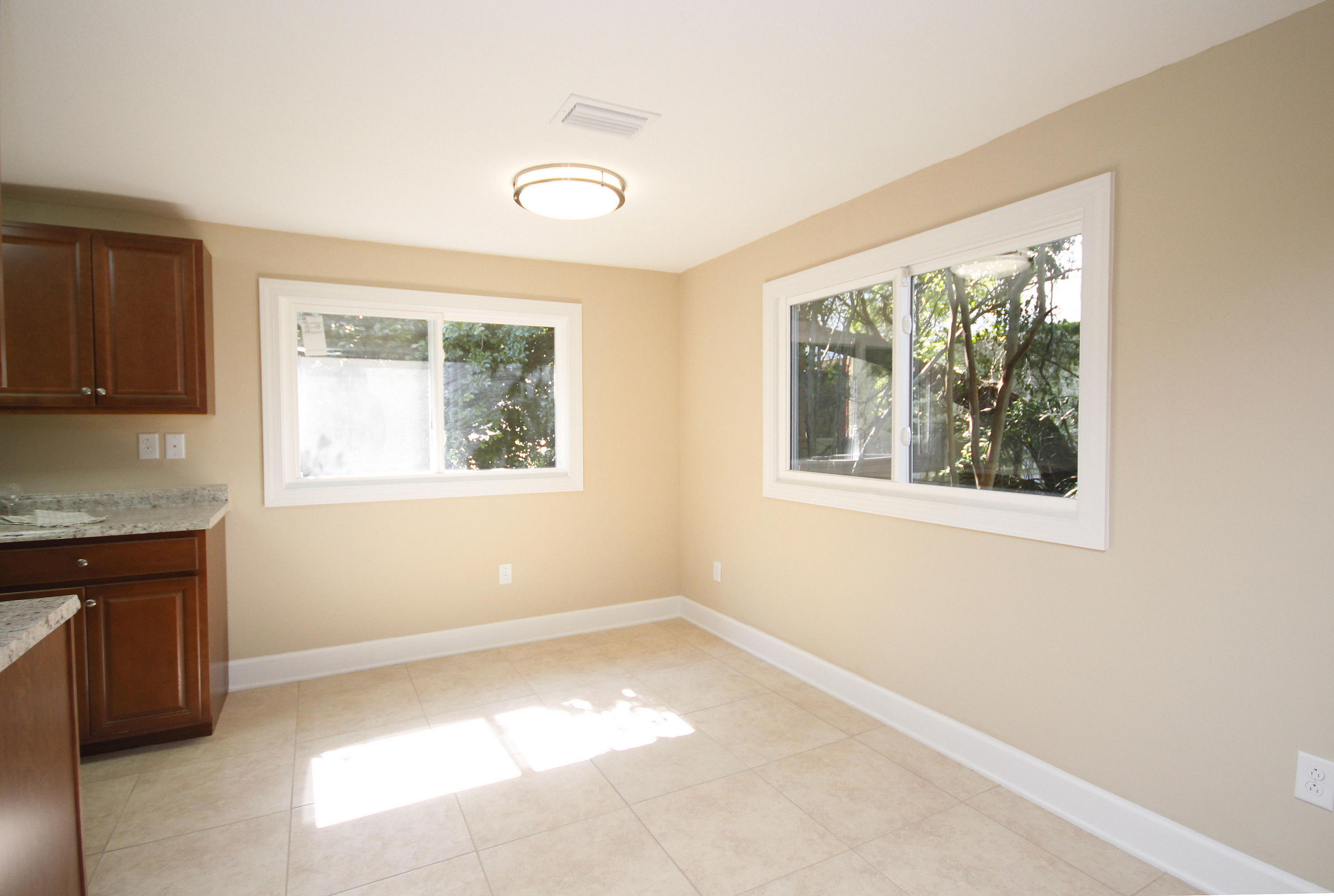 SCHOOLVIEW - Residential