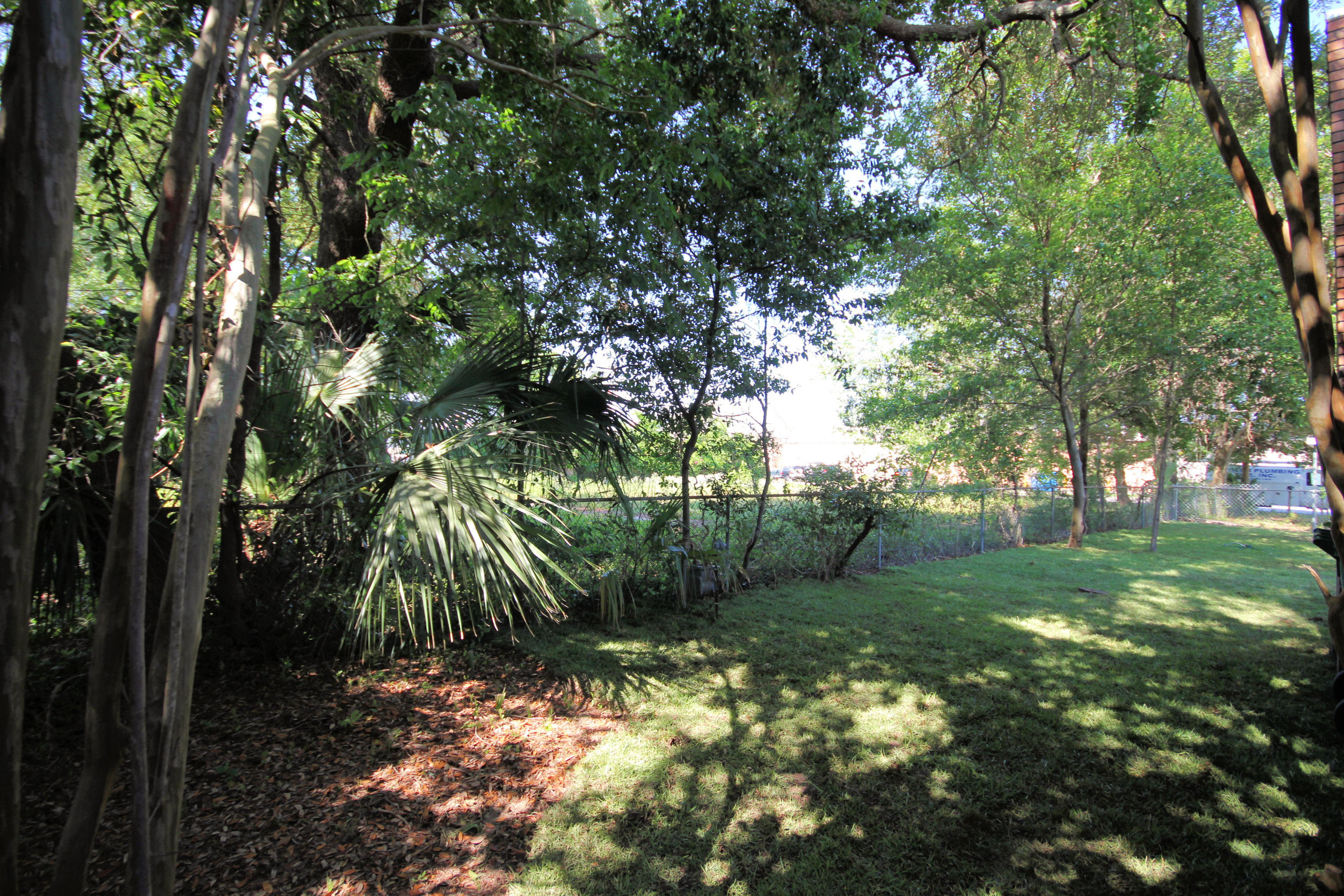 SCHOOLVIEW - Residential