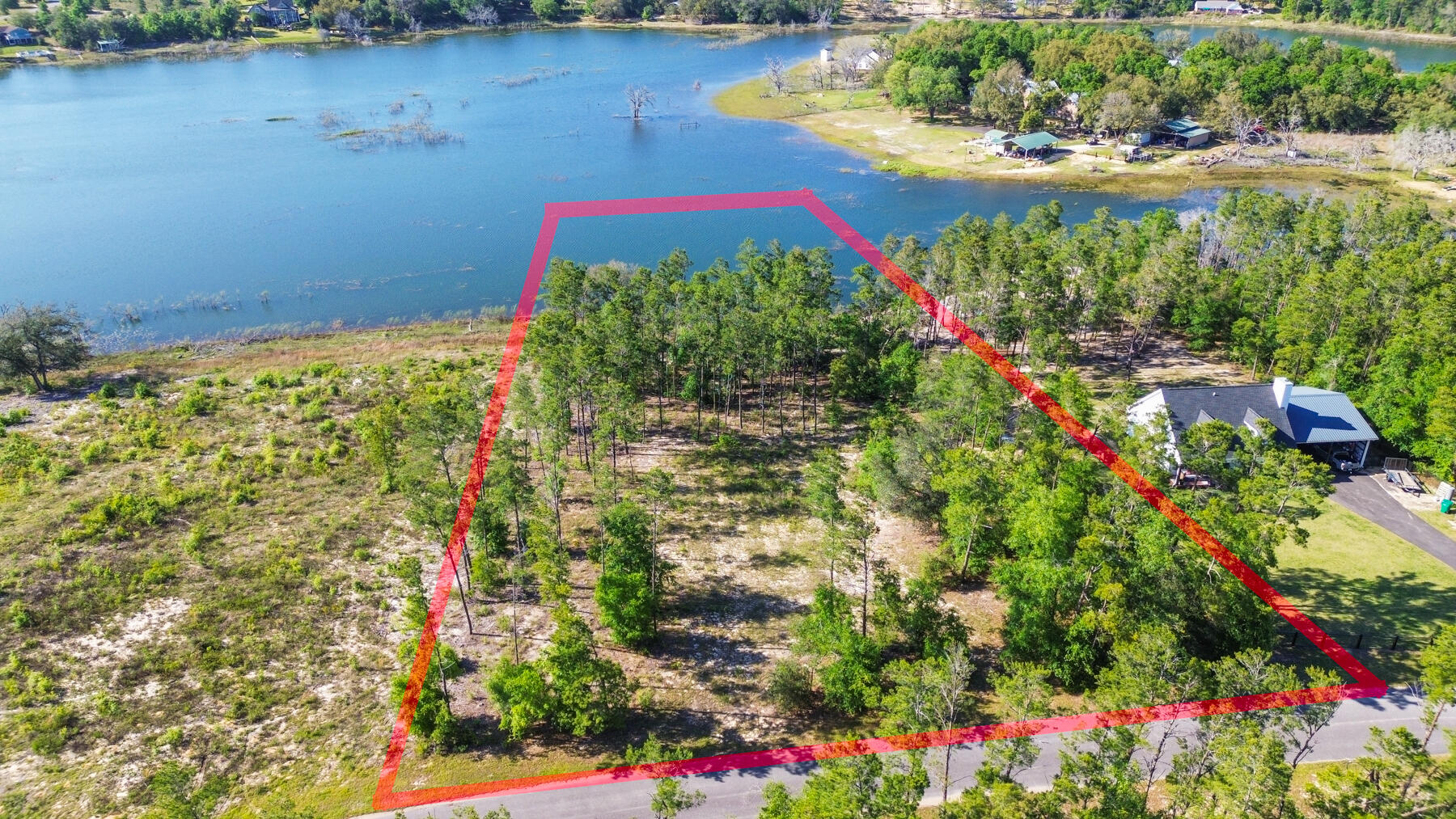 PINE LAKE ESTATES - Land