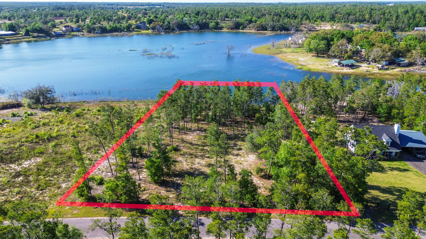 PINE LAKE ESTATES - Land