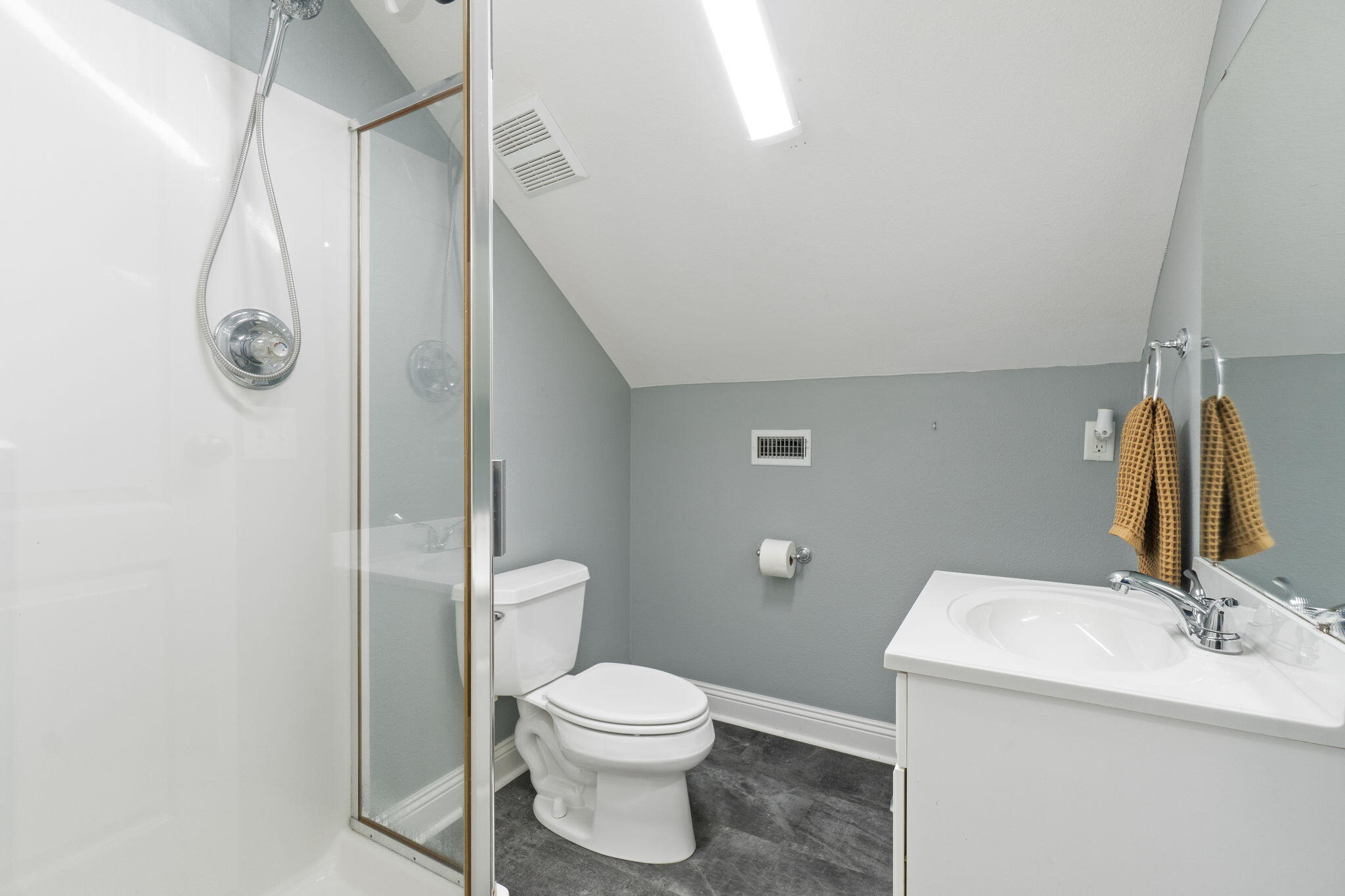 SOUNDSIDE - Residential