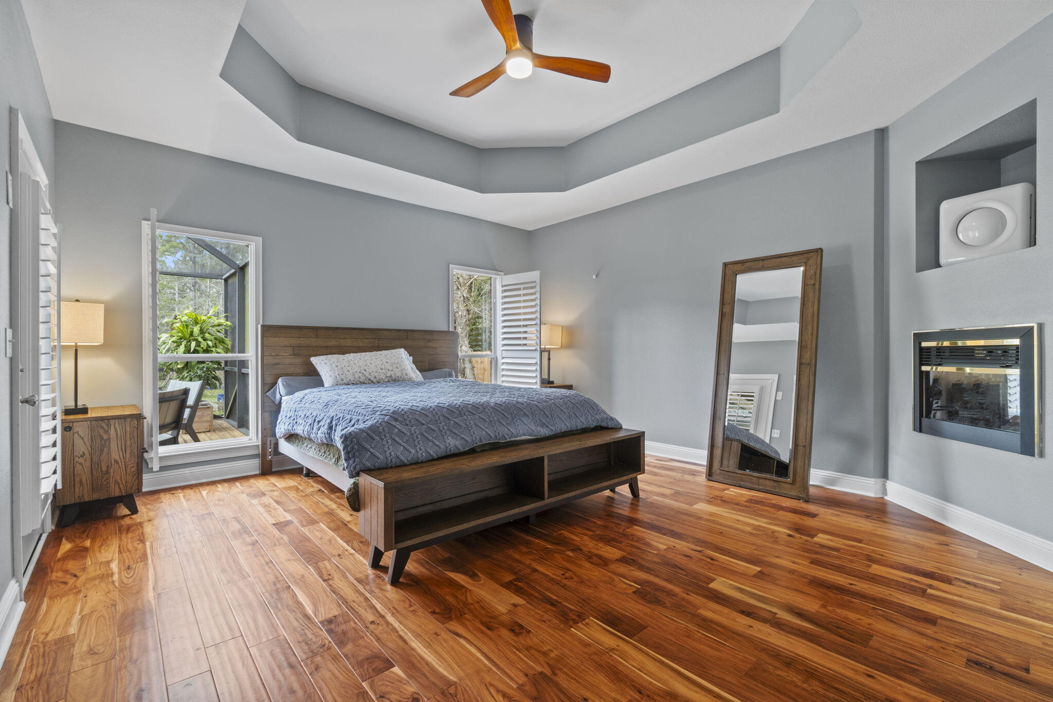 SOUNDSIDE - Residential