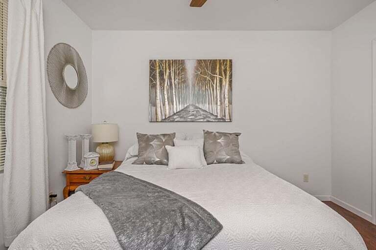 WYSTERIA MANOR - Residential