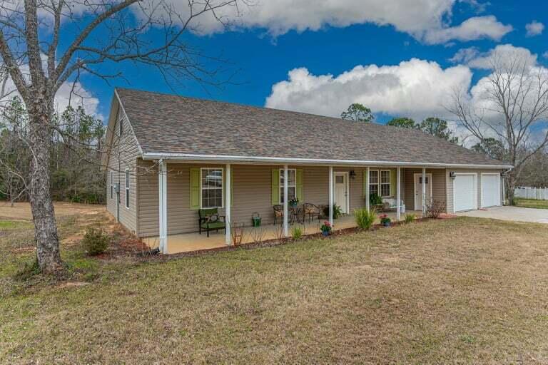 WYSTERIA MANOR - Residential