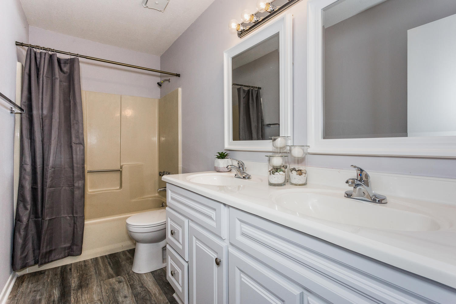 HIDDEN TRAILS PH 3 - Residential