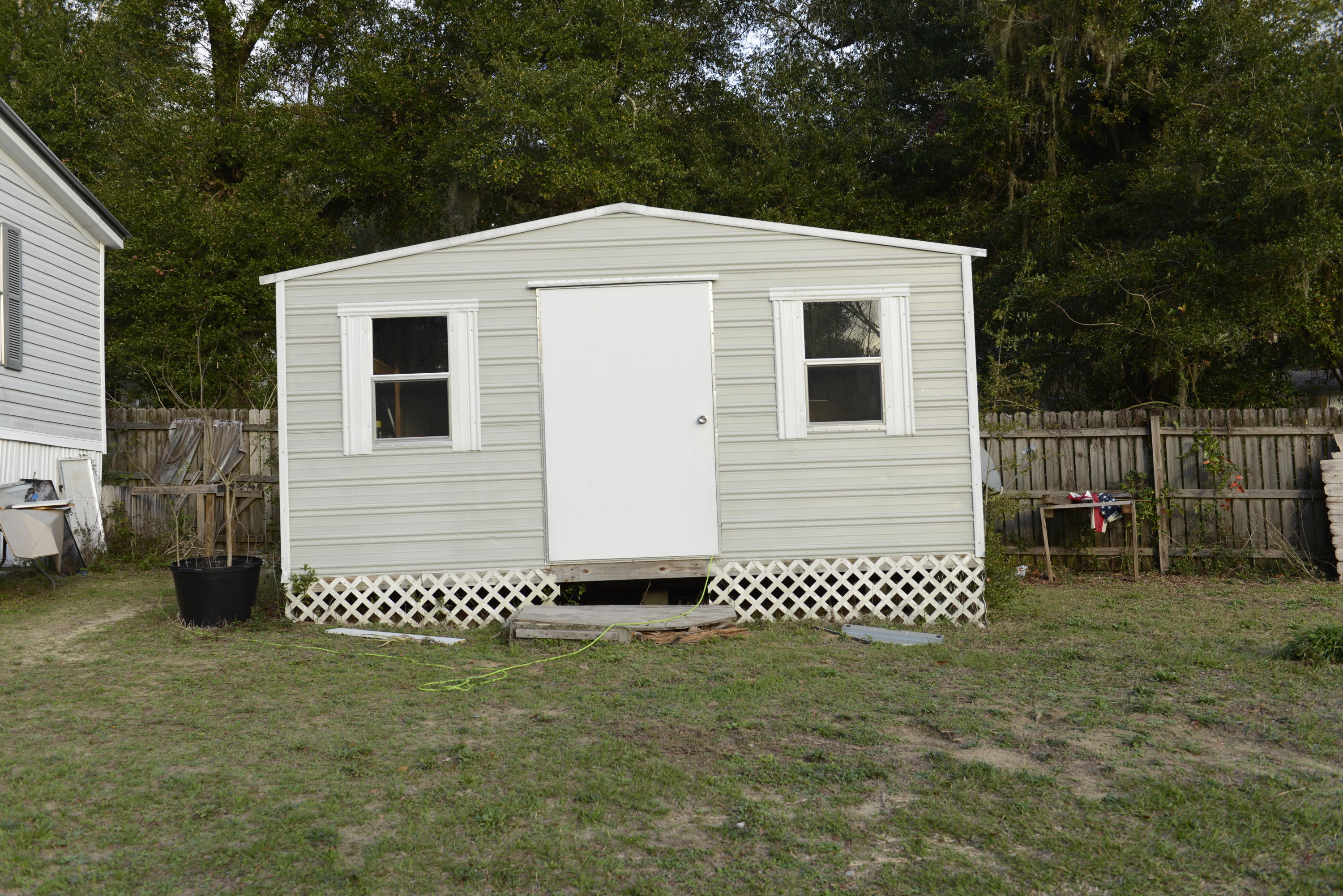 FLORIDA HEIGHTS - Residential