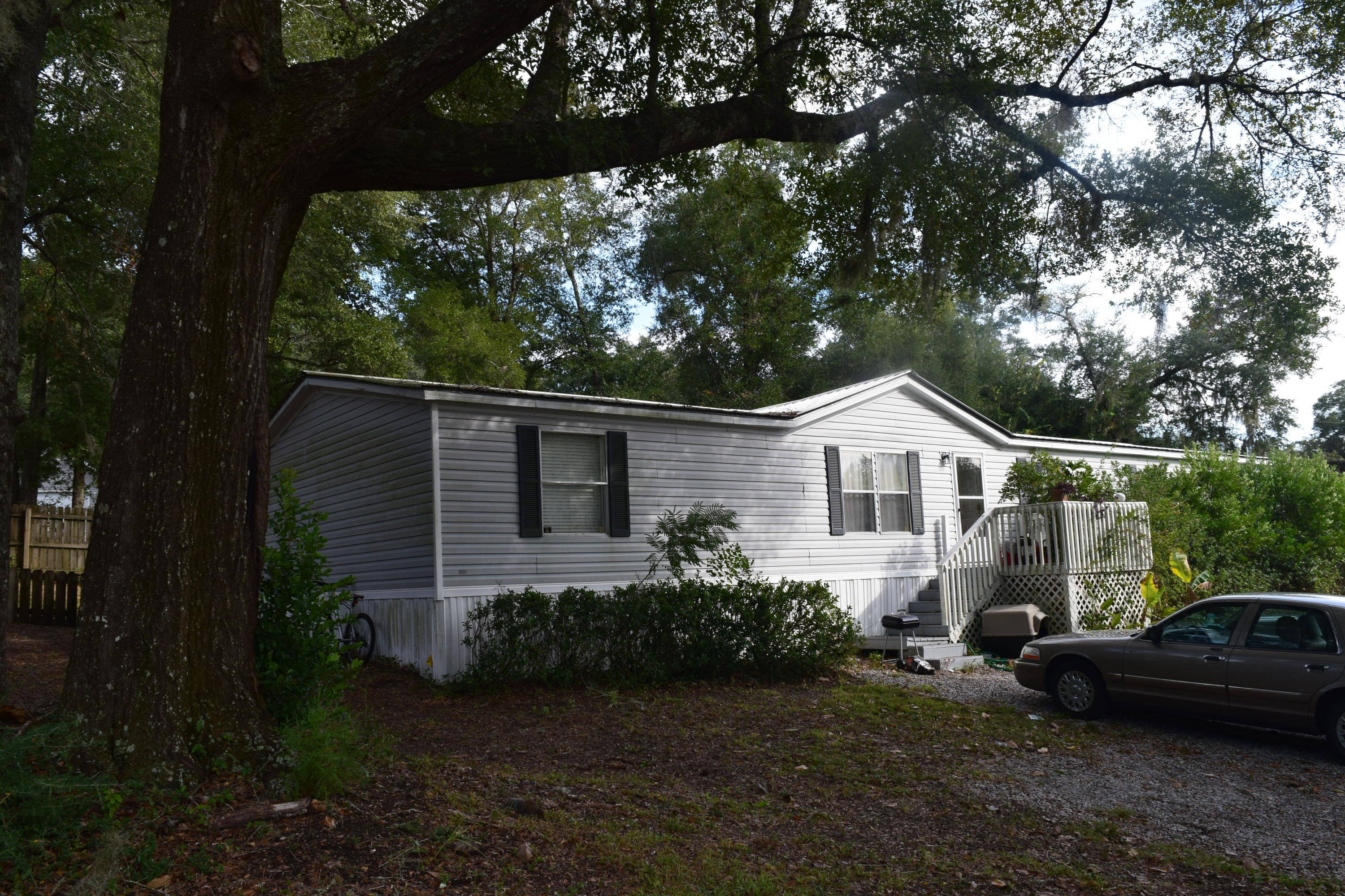 FLORIDA HEIGHTS - Residential