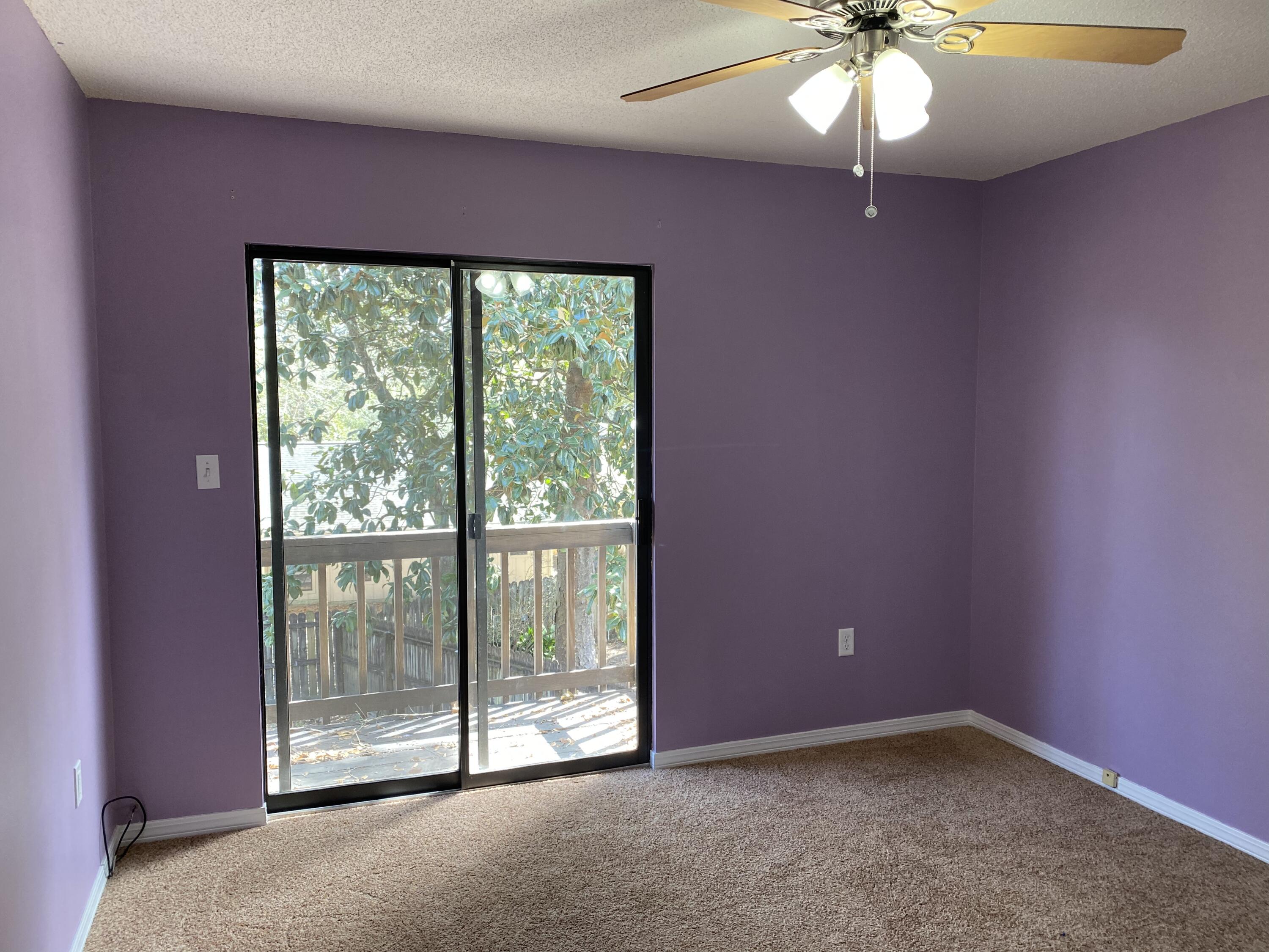 CREEKSIDE 4 - Residential Lease