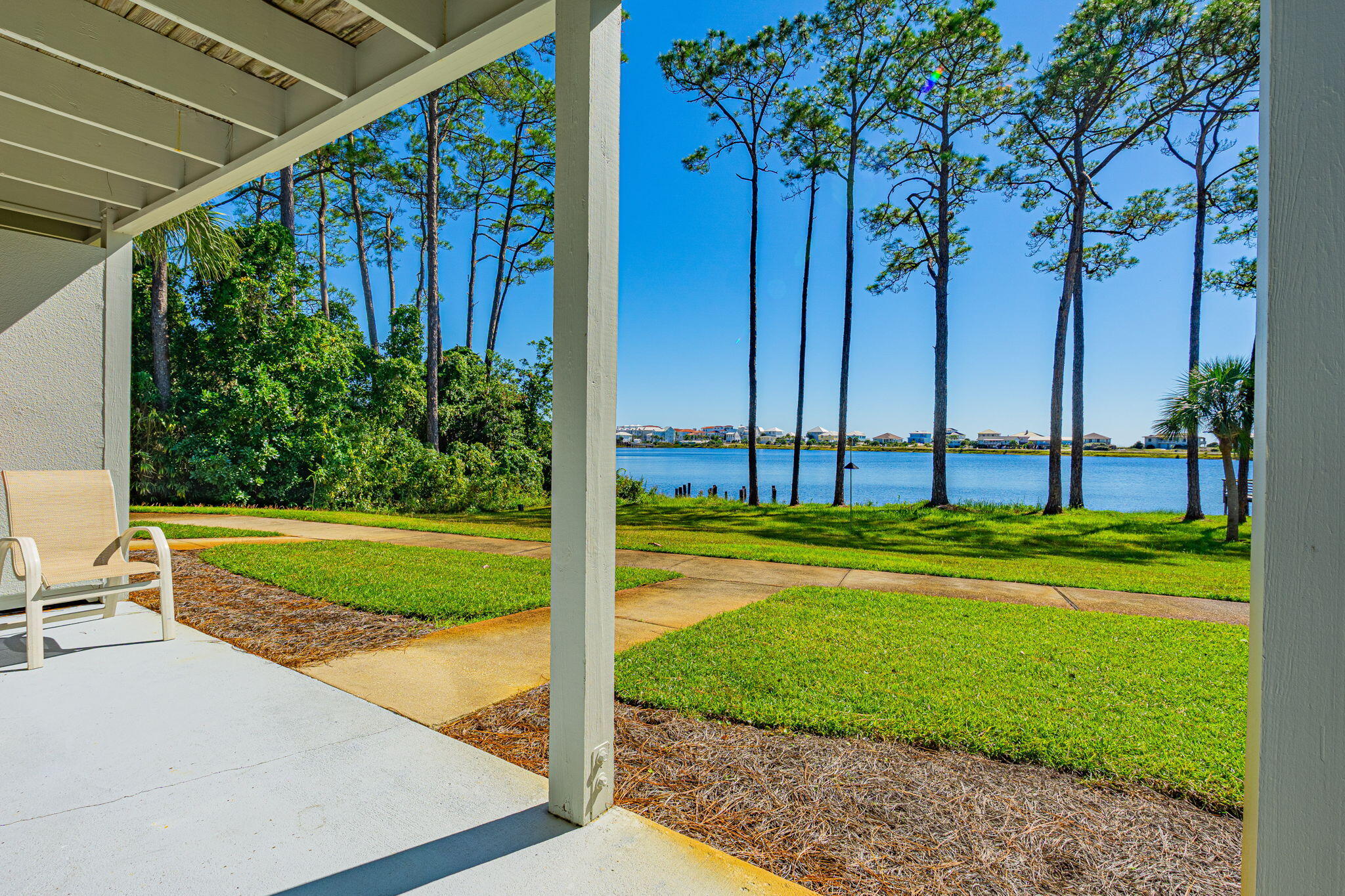 DUNE BREEZE VILLAS - Residential
