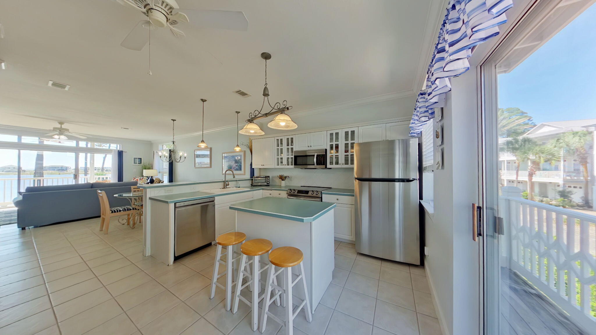 DUNE BREEZE VILLAS - Residential