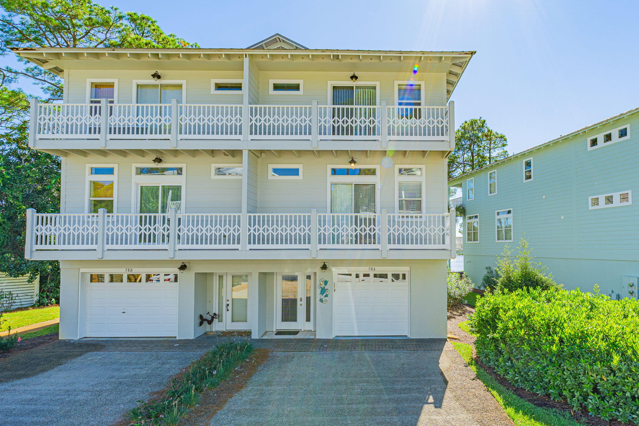 DUNE BREEZE VILLAS - Residential