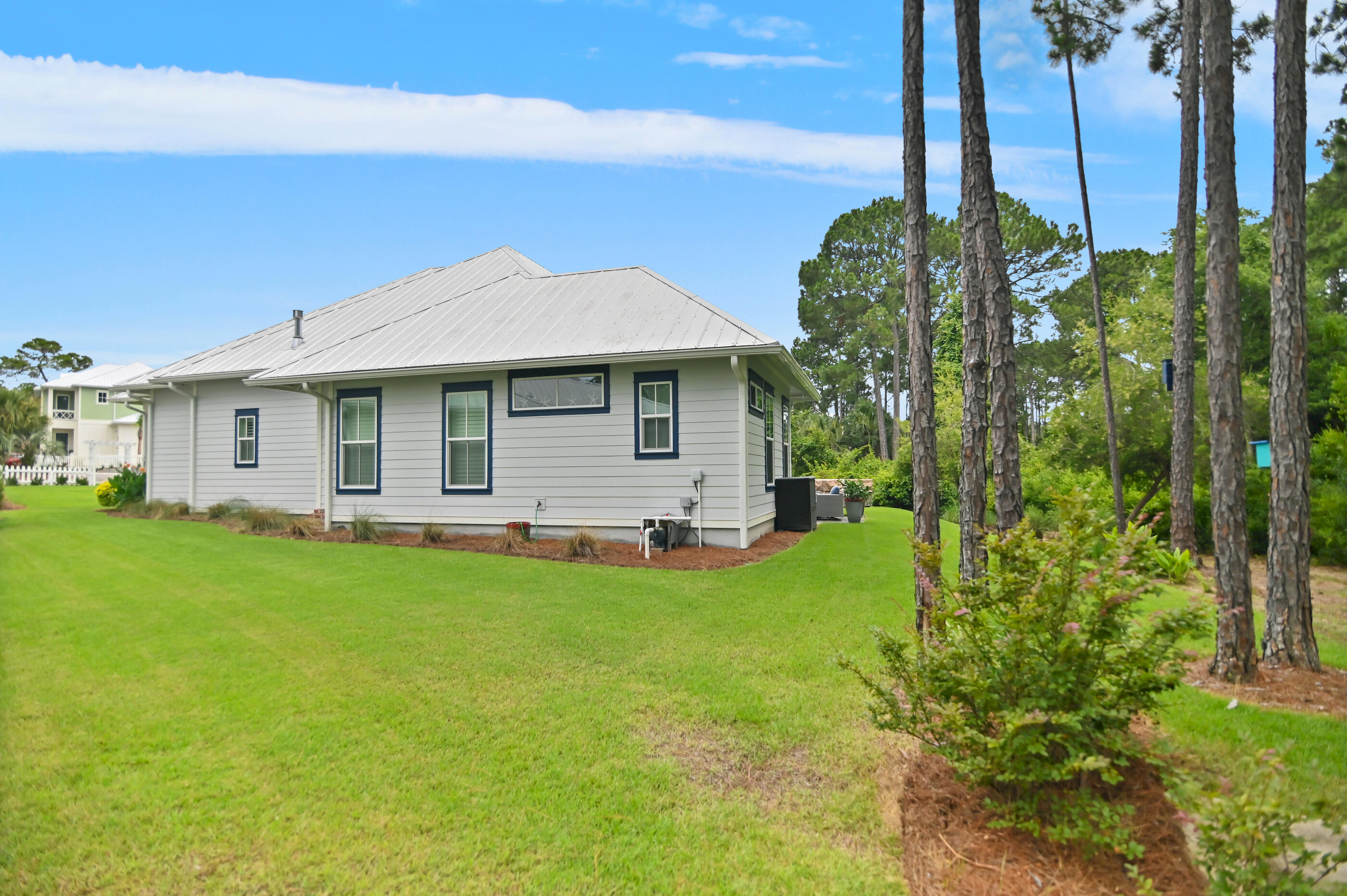 SEA DUNES - Residential