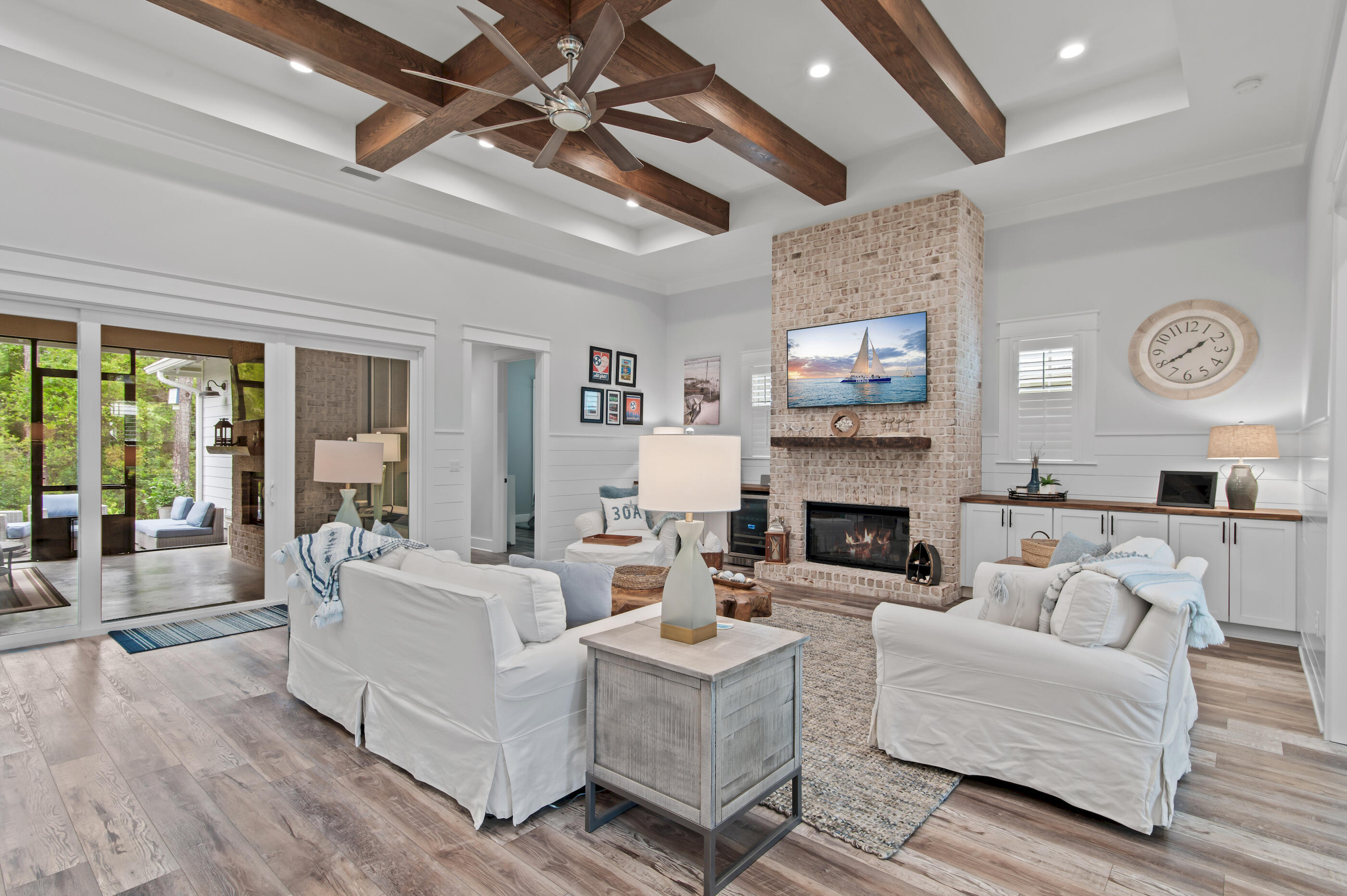 SEA DUNES - Residential