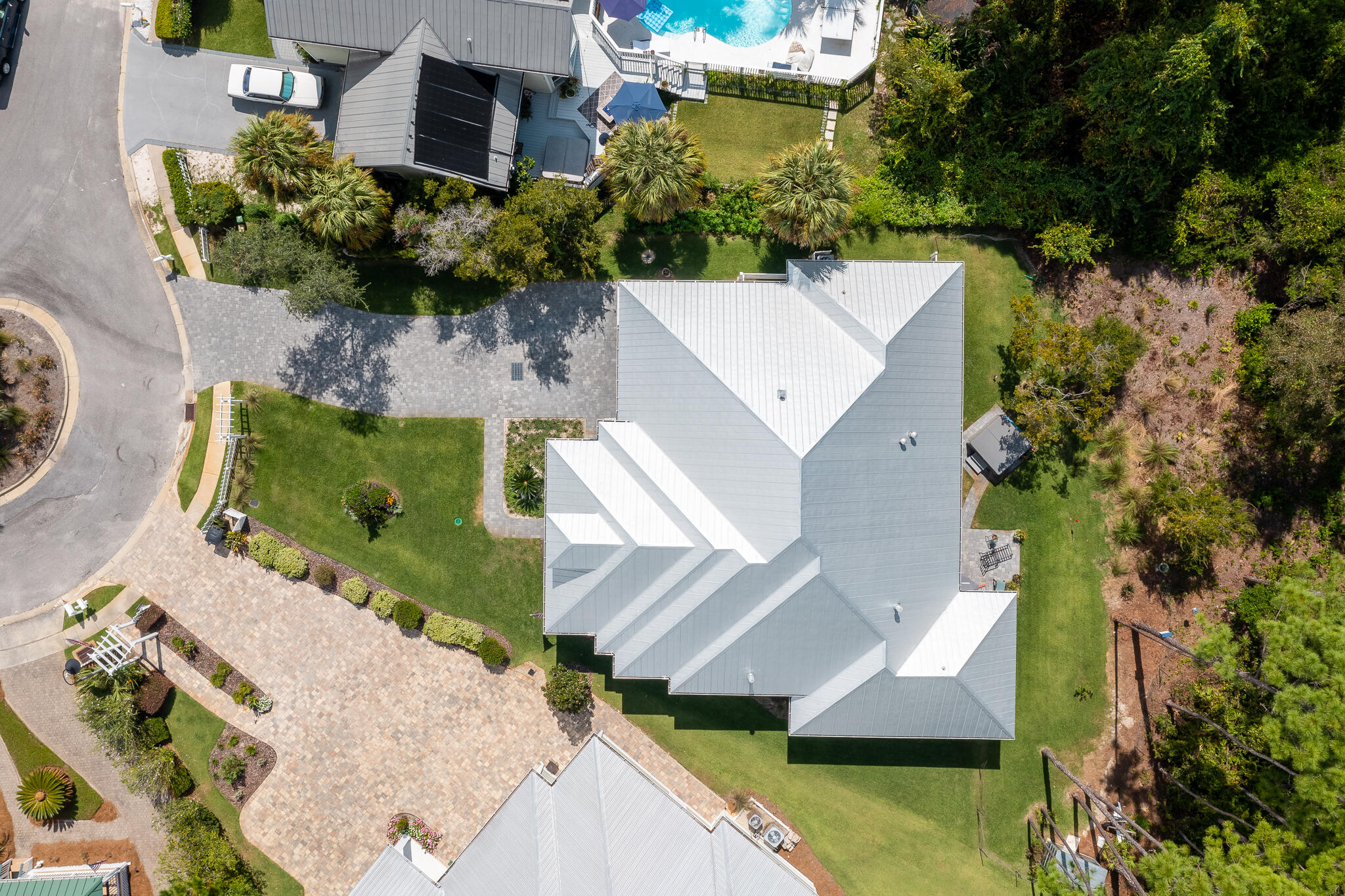 SEA DUNES - Residential