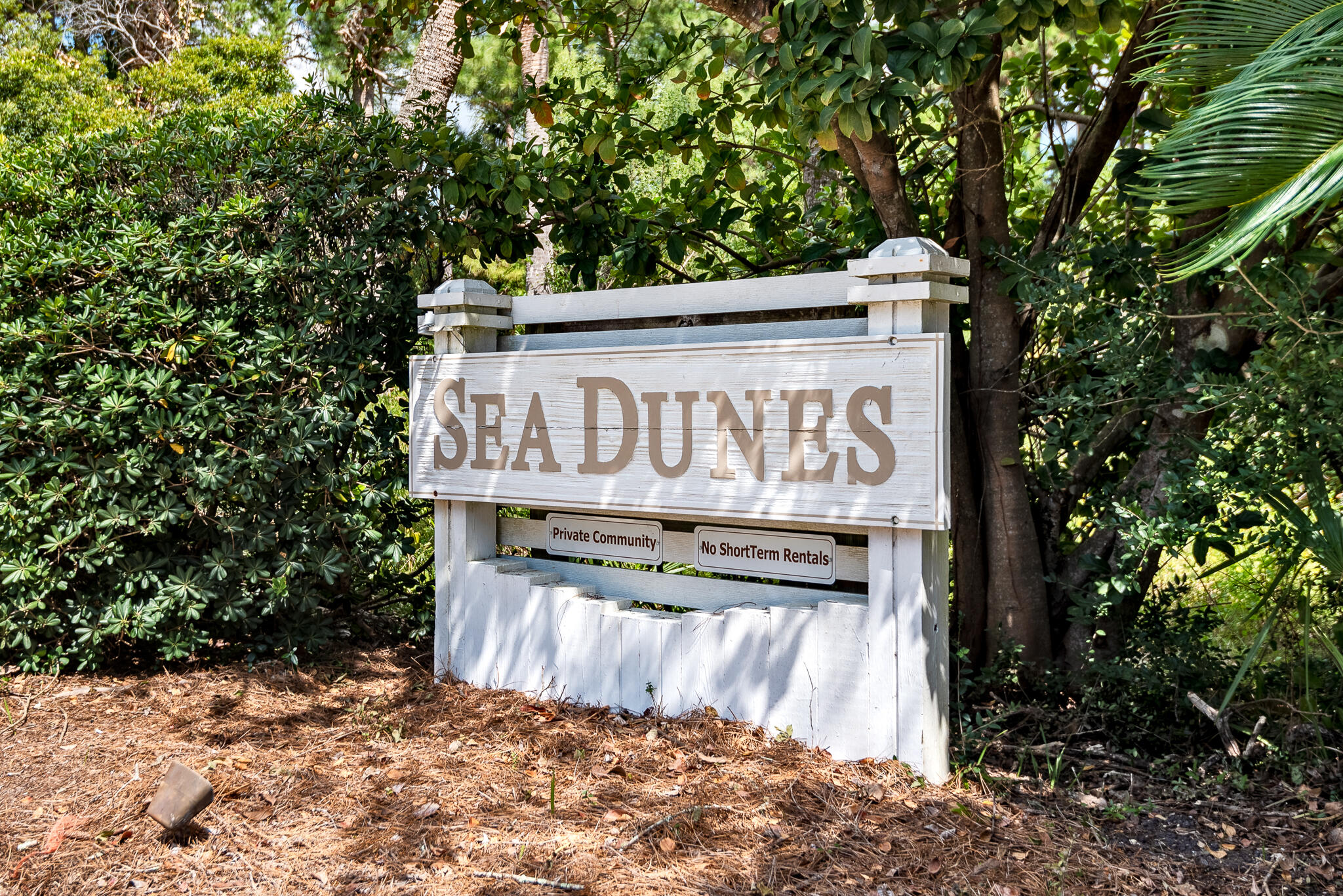 SEA DUNES - Residential