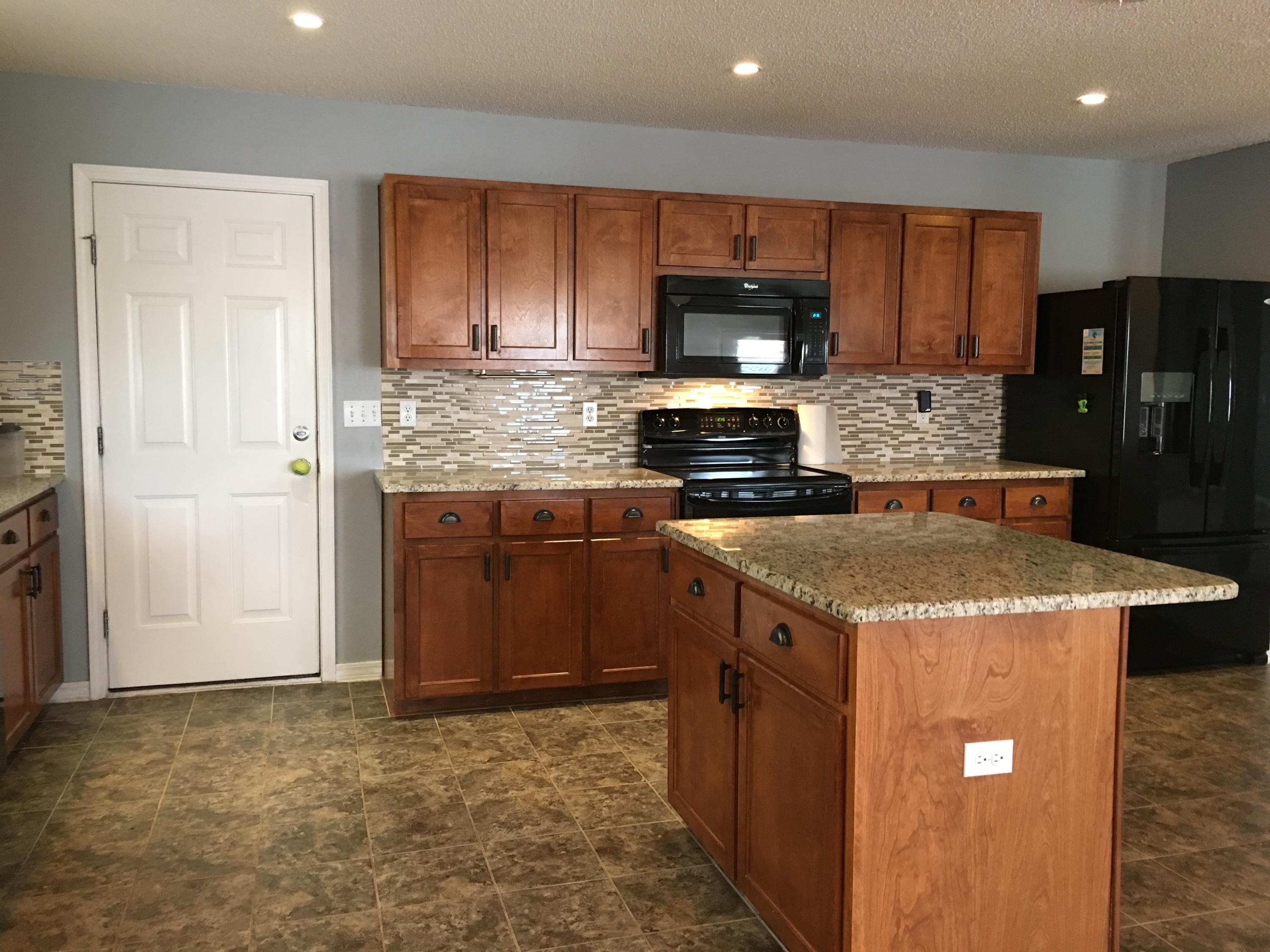 ALICIA PLACE - Residential