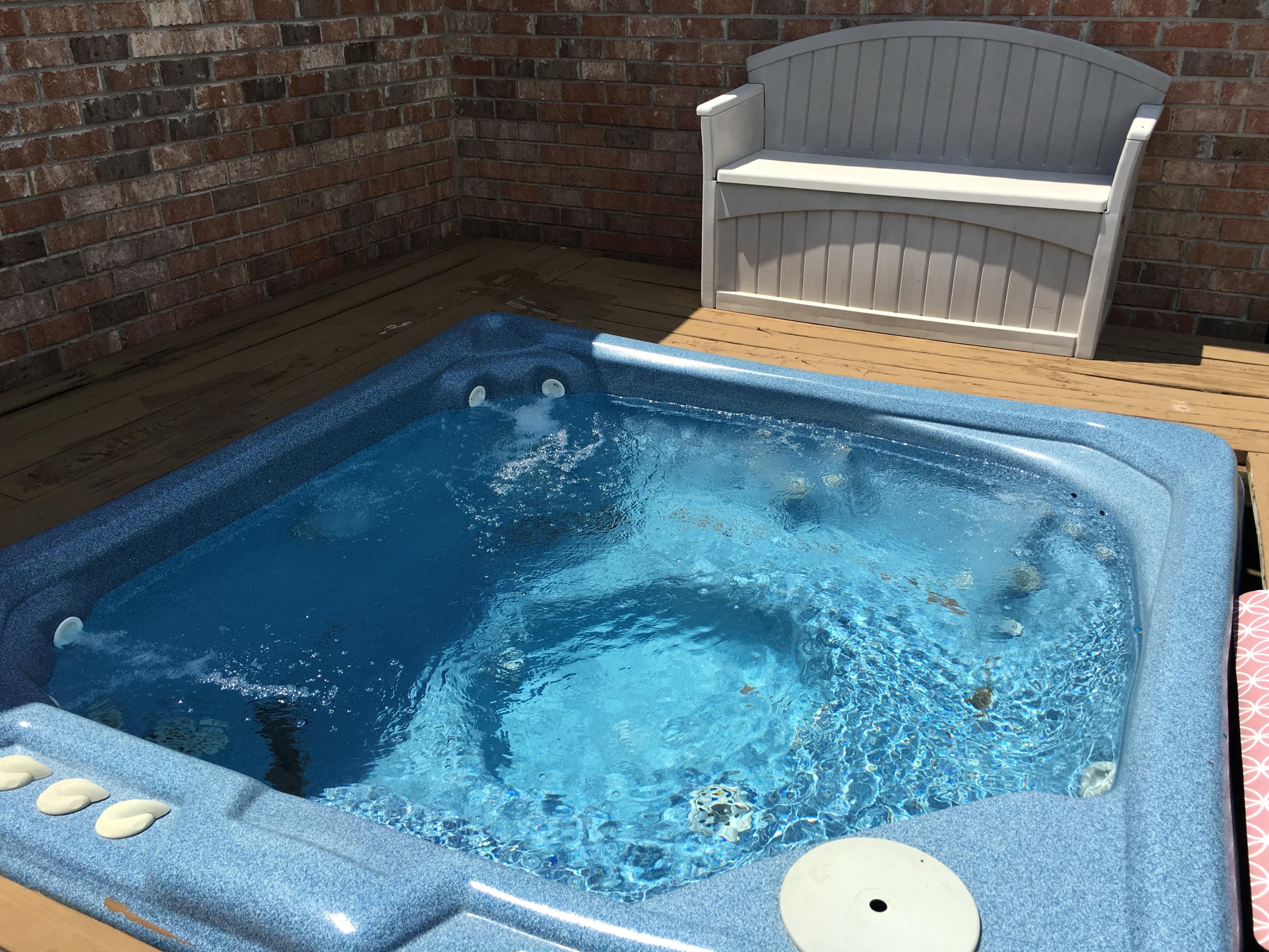 ALICIA PLACE - Residential