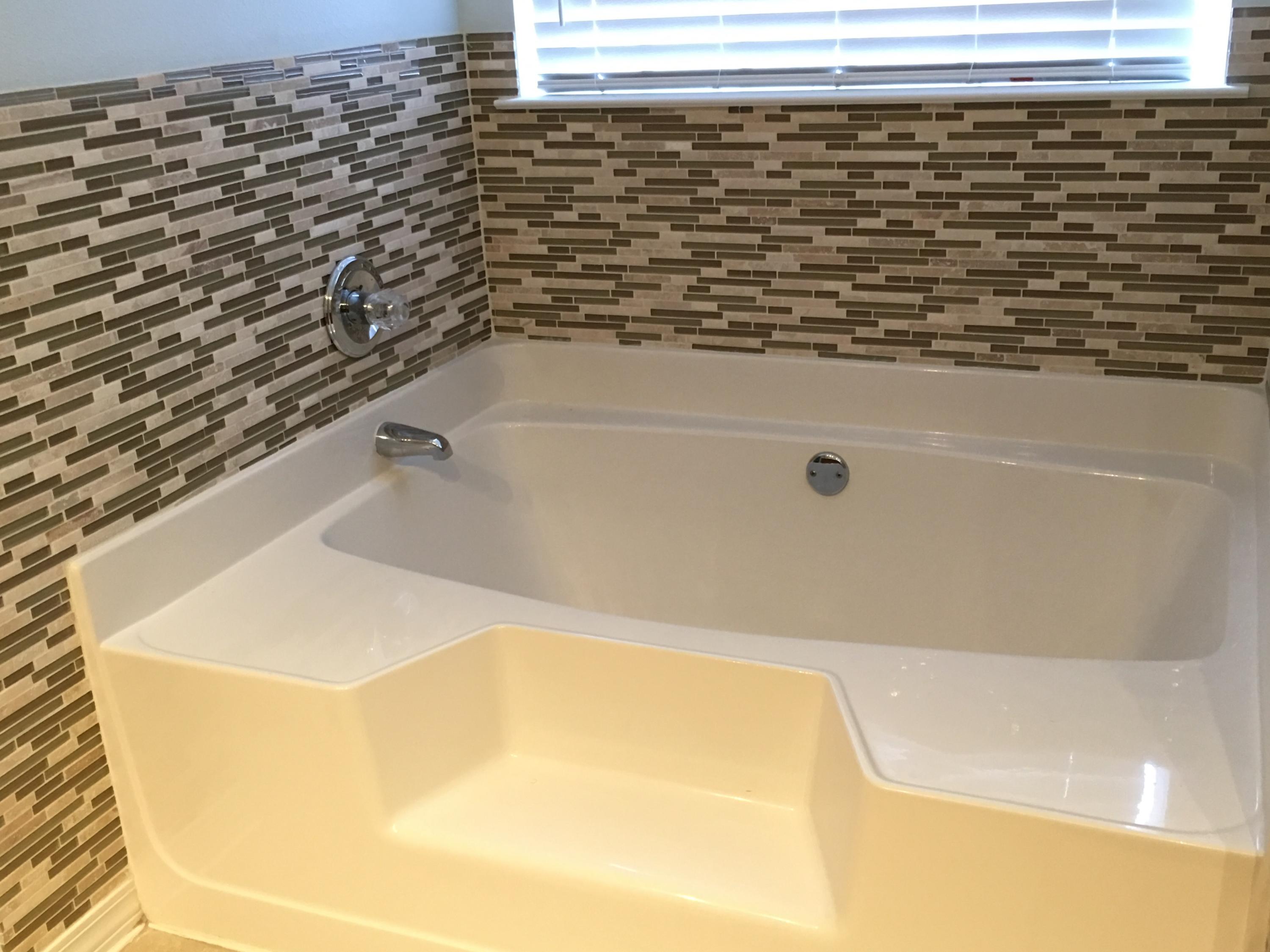 ALICIA PLACE - Residential