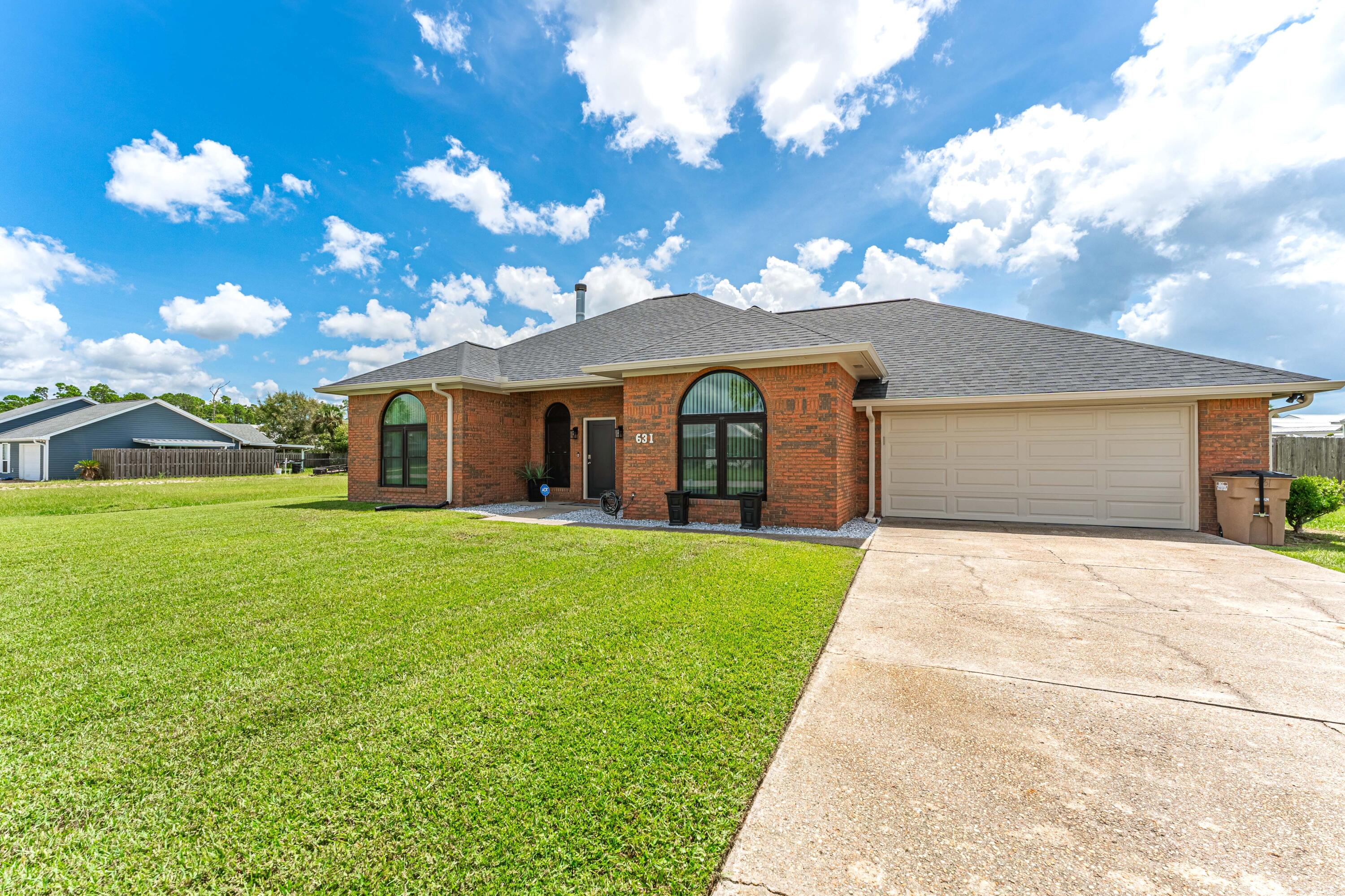 631 Gulf Aire Drive