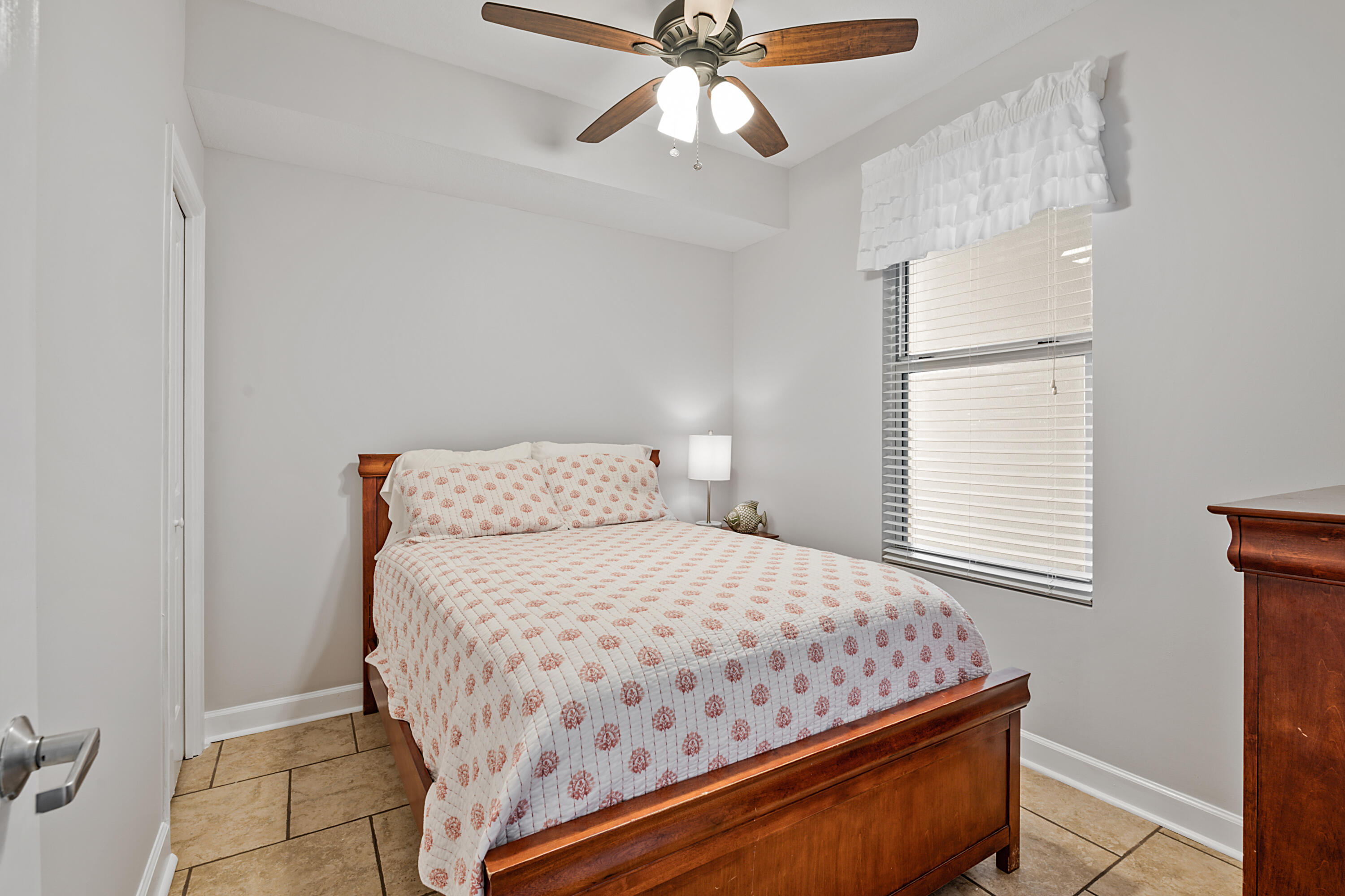 GRANDVIEW EAST - Residential