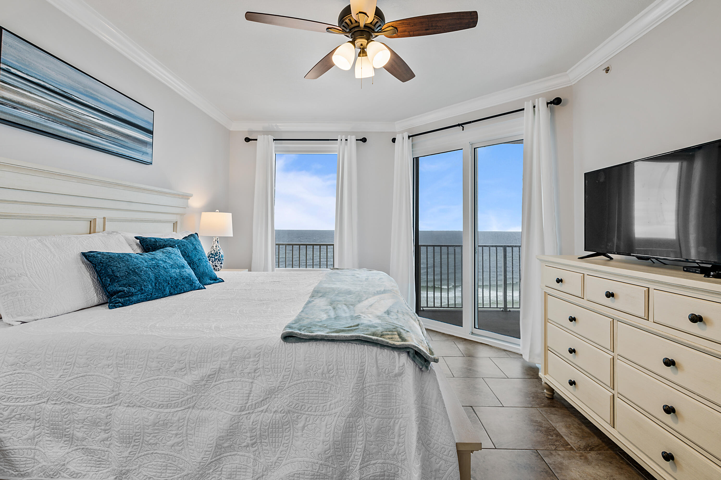 GRANDVIEW EAST - Residential