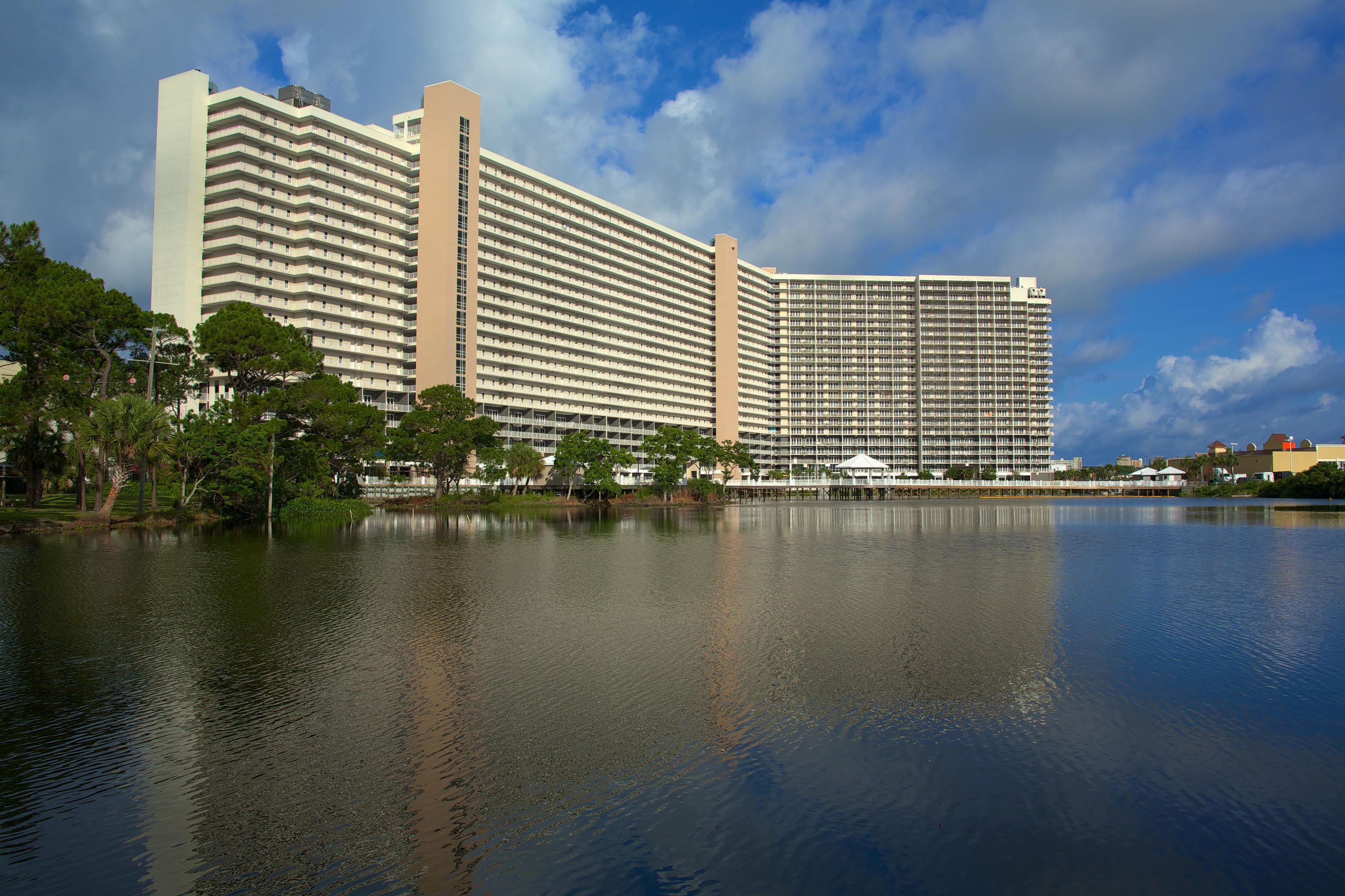 Laketown Wharf Phase II - Residential