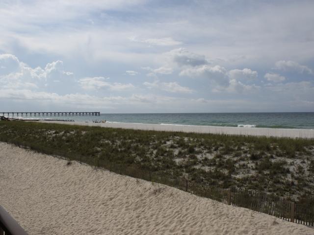 SUGAR BEACH T/H - Residential