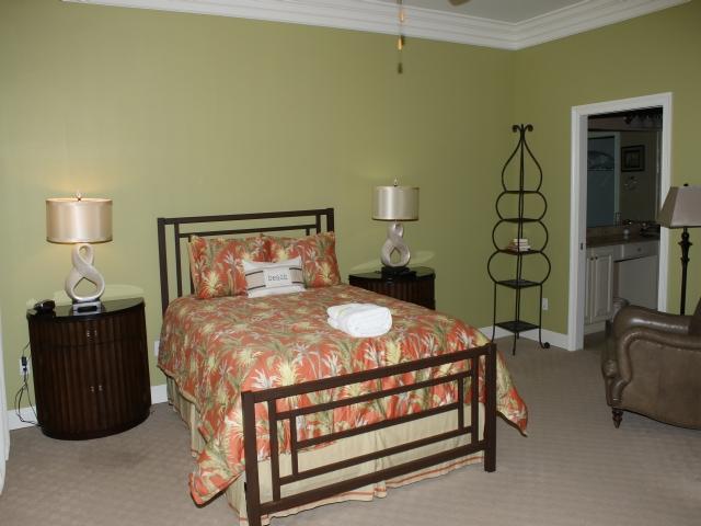 SUGAR BEACH T/H - Residential