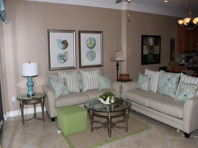 SUGAR BEACH T/H - Residential