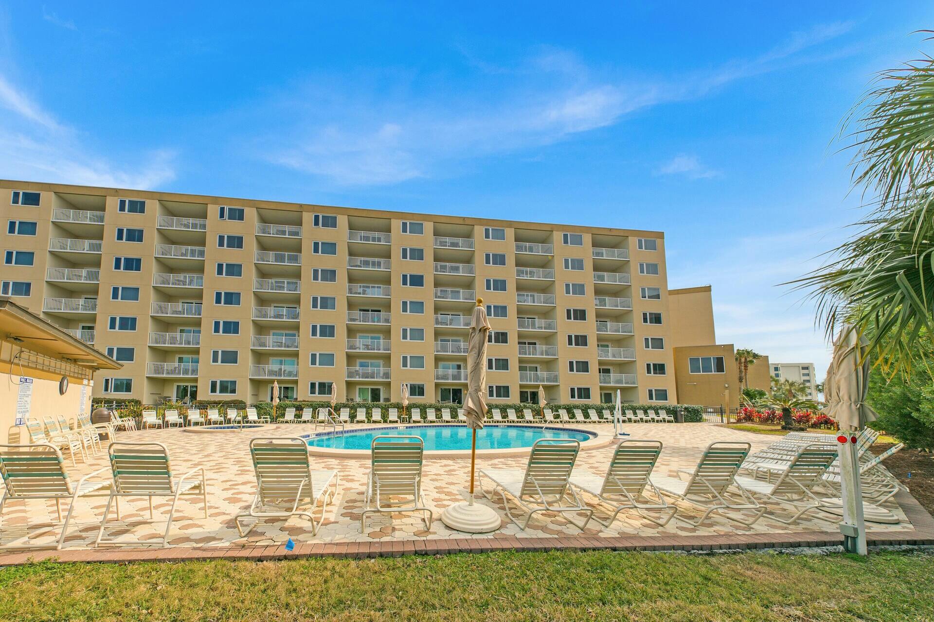 Islander unit 715 - Residential