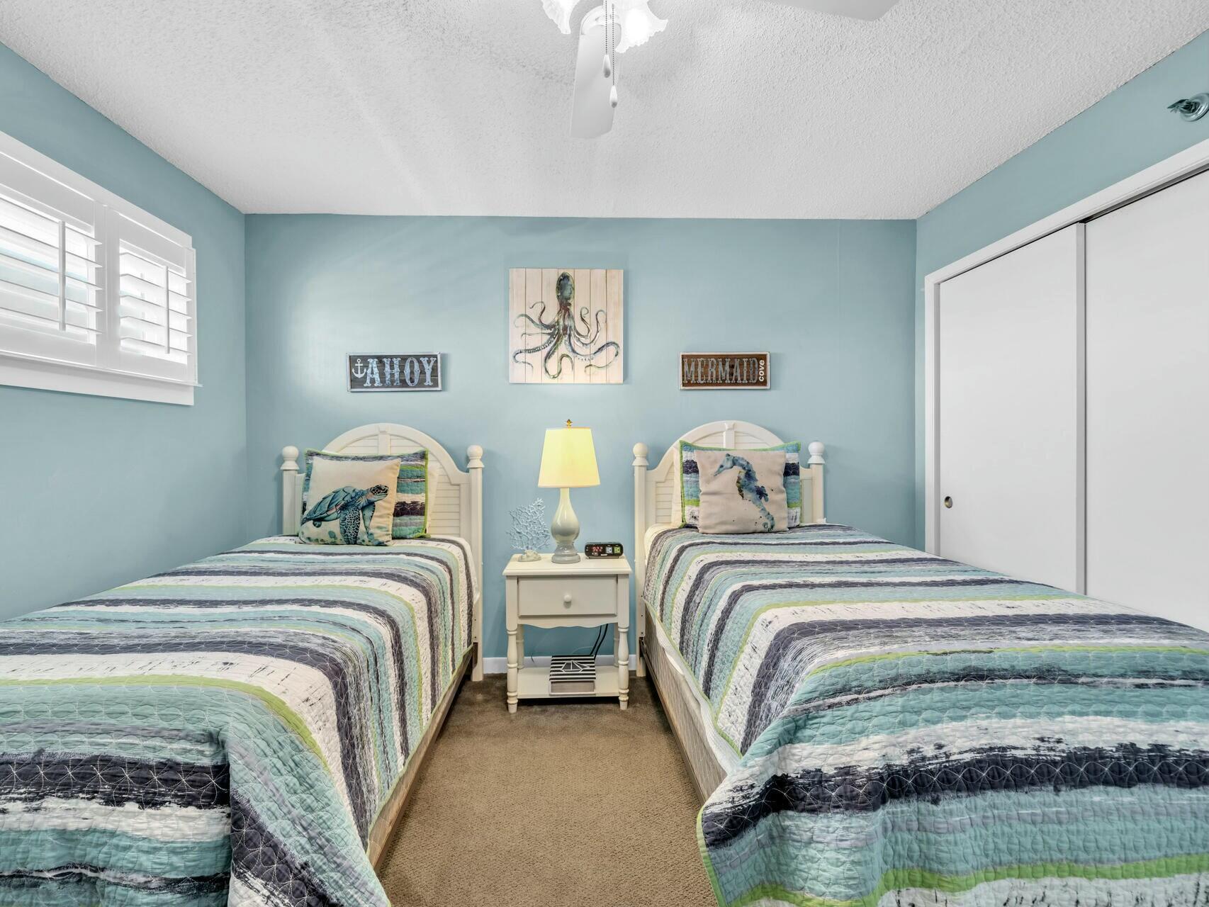 Islander unit 715 - Residential