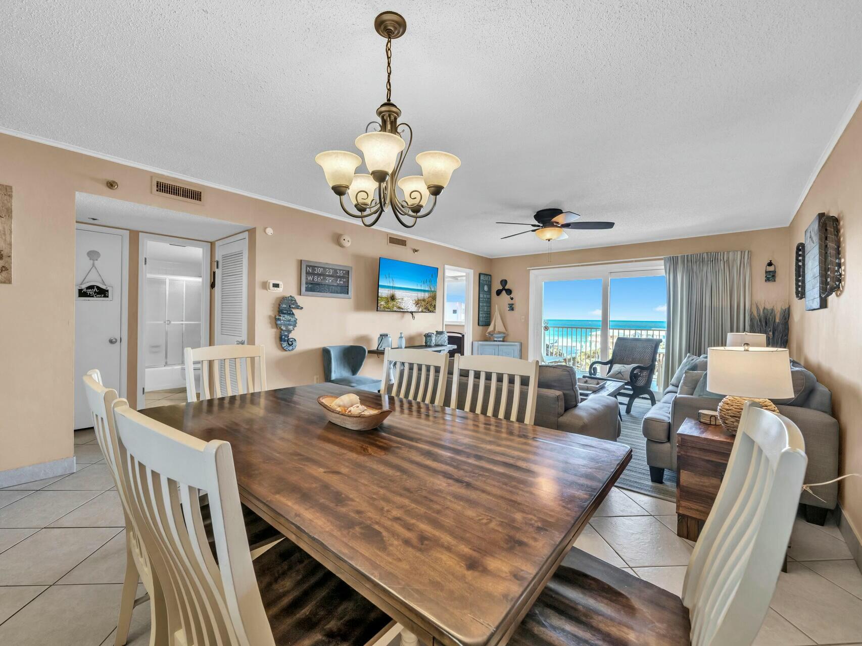 Islander unit 715 - Residential