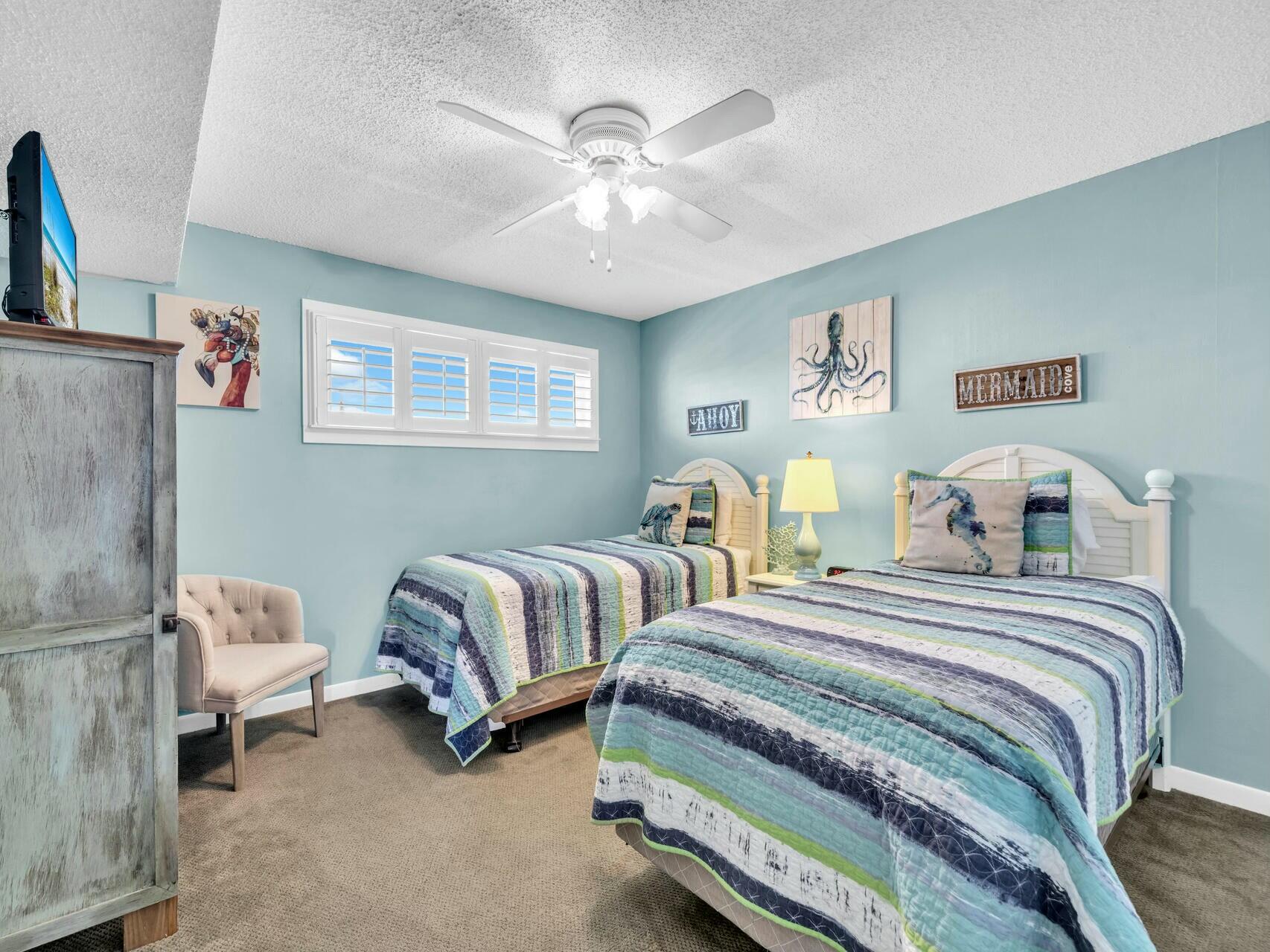 Islander unit 715 - Residential