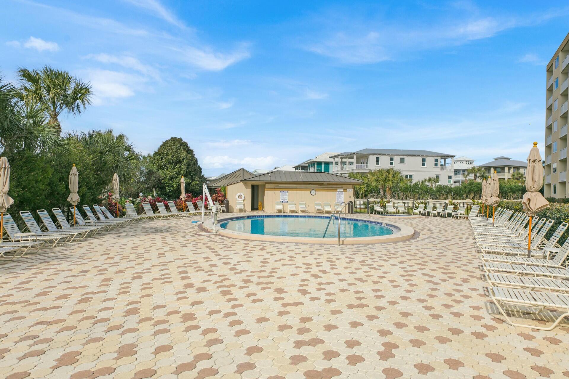 Islander unit 715 - Residential