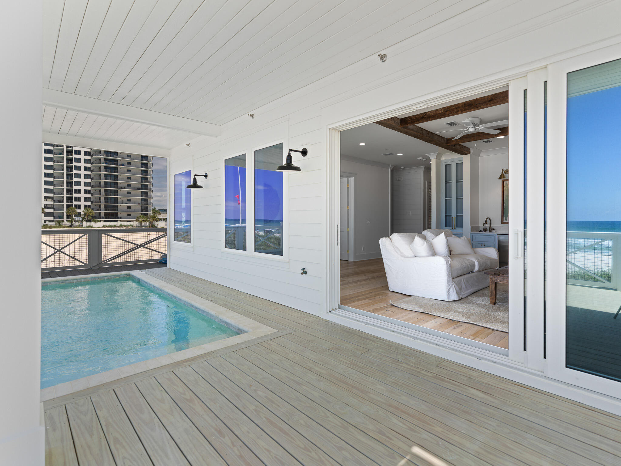 Hadley's Beach - Residential